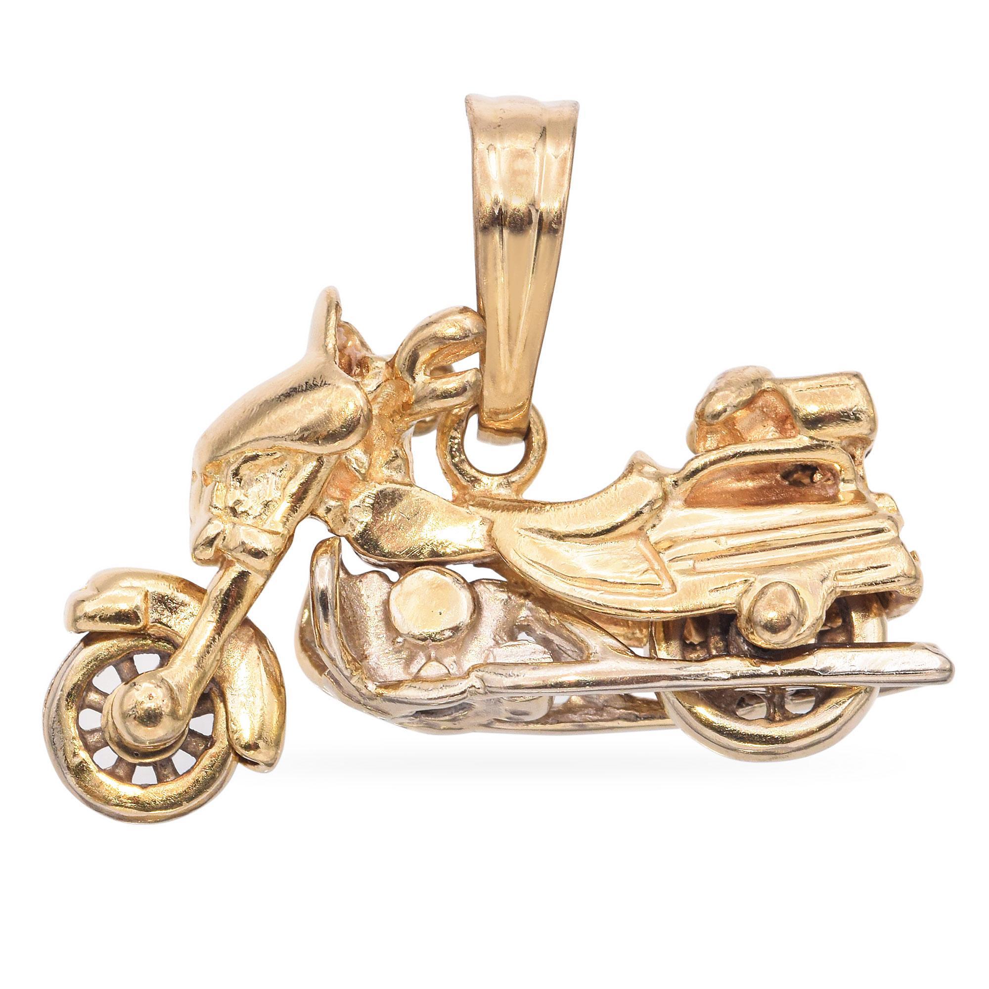 Vintage 14K Yellow Gold Motorcycle with Spinning Wheels Charm In Good Condition For Sale In New York, NY