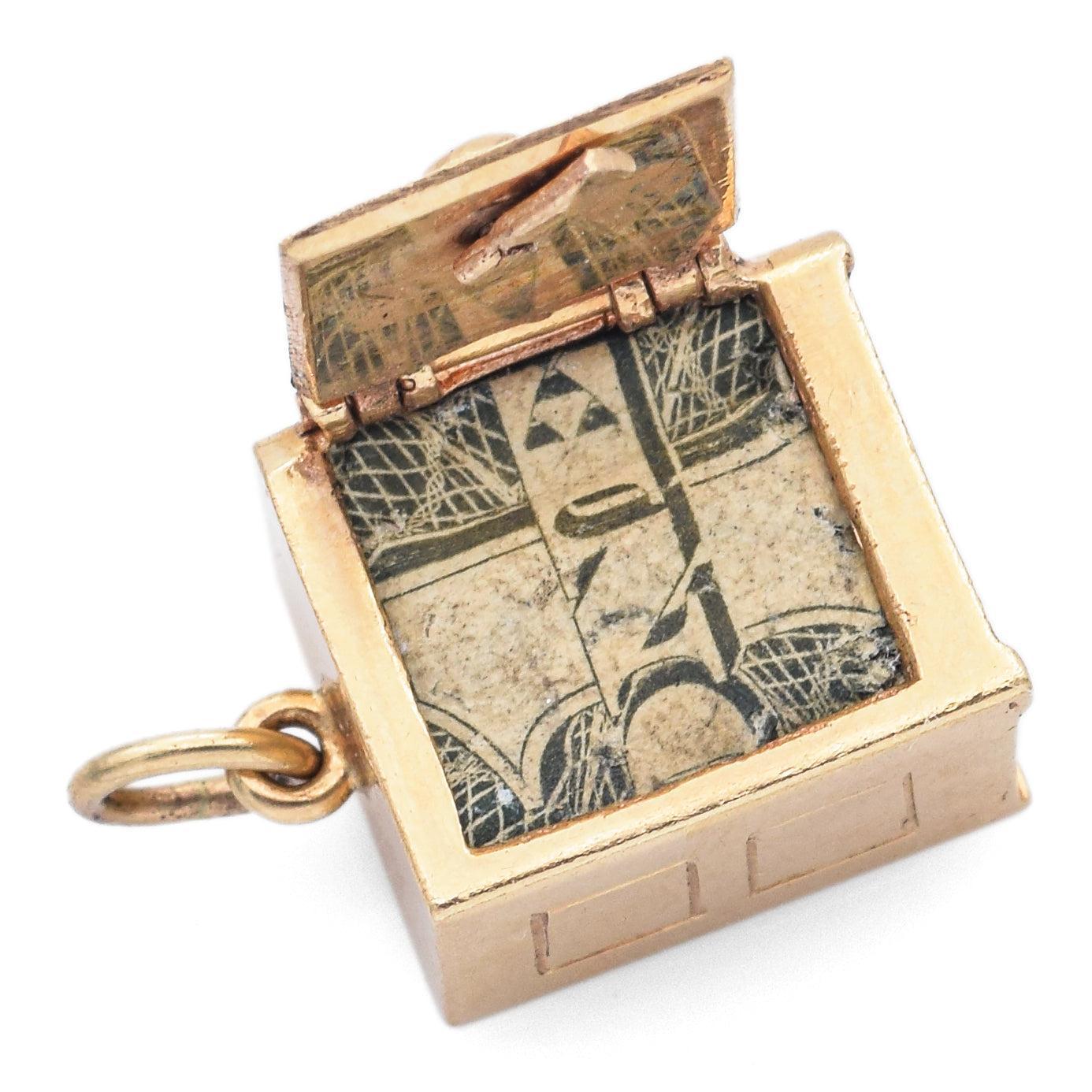 Pendentif en or jaune 14k avec breloque de coffre-fort mobile Vintage Pour femmes en vente
