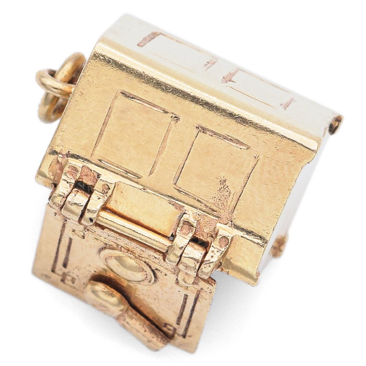 Pendentif en or jaune 14k avec breloque de coffre-fort mobile Vintage en vente 2