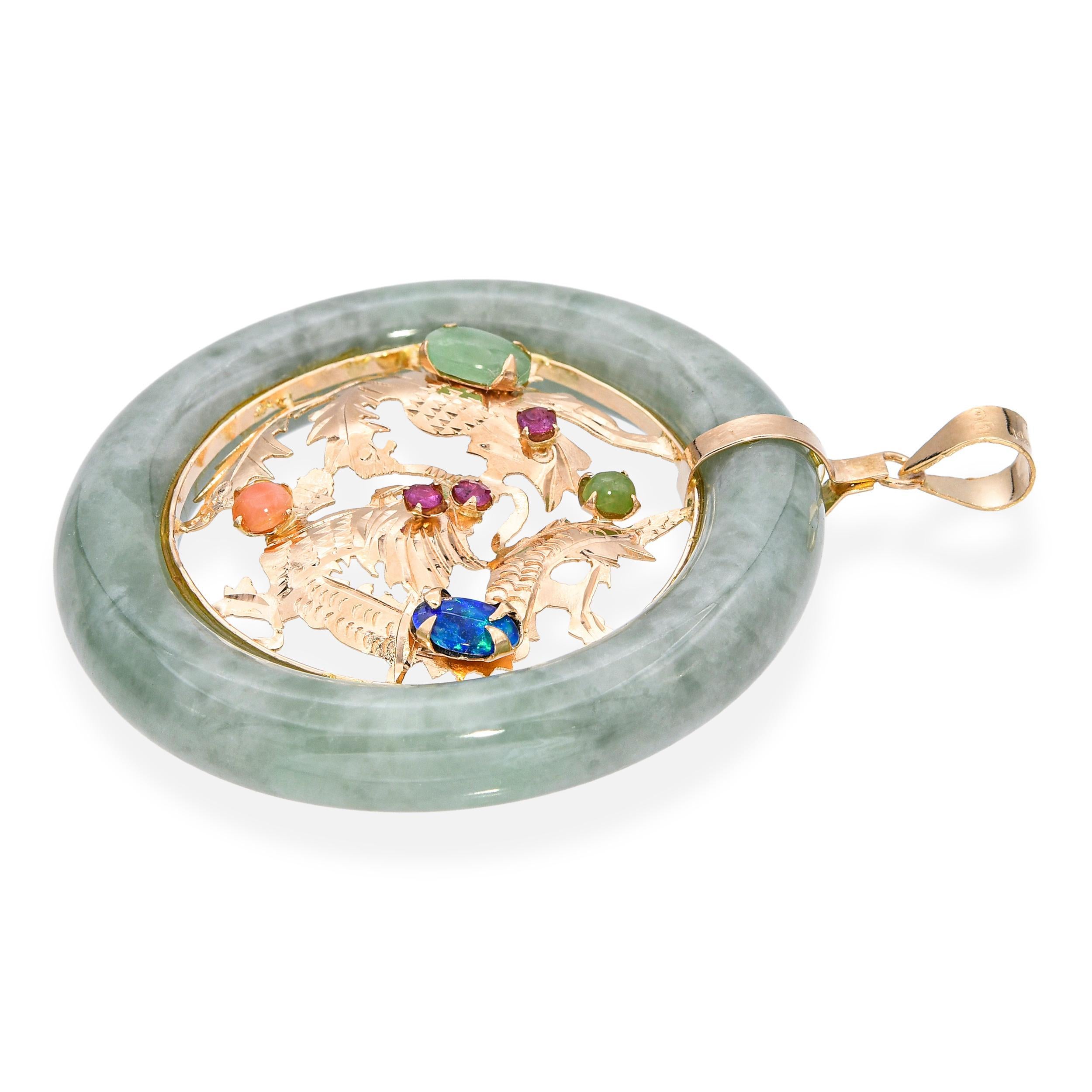 Vintage 14k Gelbgold Multi-Edelstein-Drache mit grüner Jade Donut-Anhänger für Damen oder Herren im Angebot