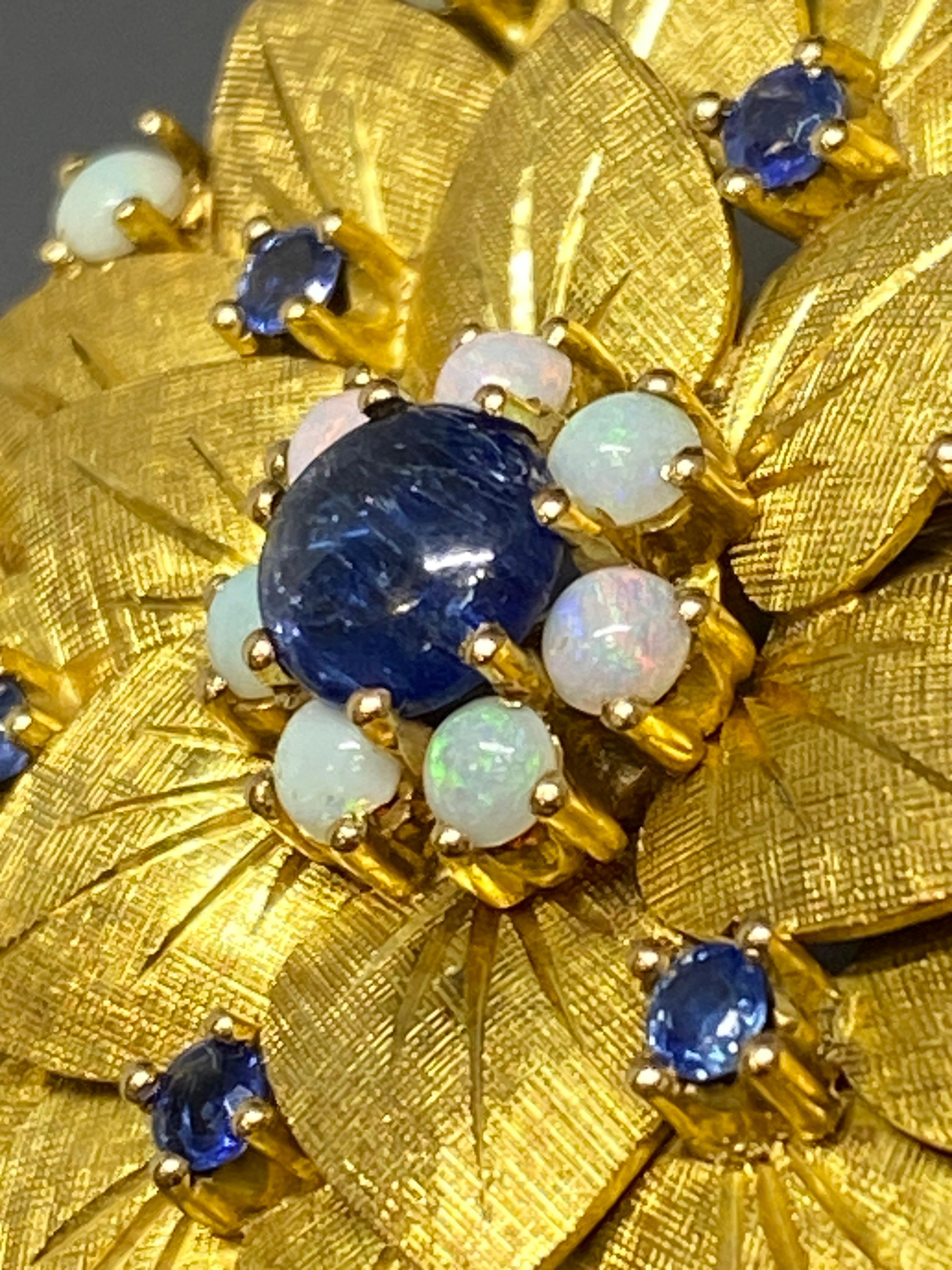 Vintage 14k Yellow Gold Natural Blue Sapphire Cabochon & Opal Flower Brooch For Sale 4