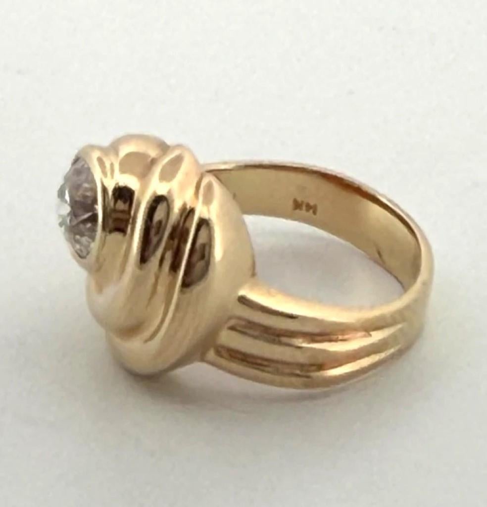 Vintage 14K Gelbgold Alt  1.00ct VS H-European Cut Diamantring Größe 5 (Retro) im Angebot