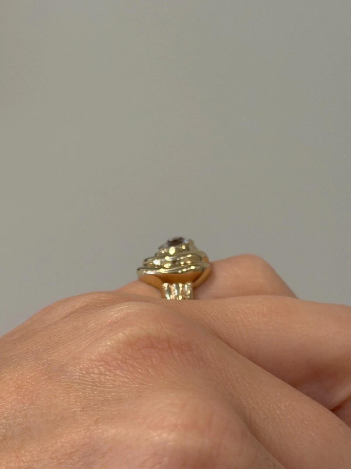 Vintage 14K Gelbgold Alt  1.00ct VS H-European Cut Diamantring Größe 5 im Angebot 2