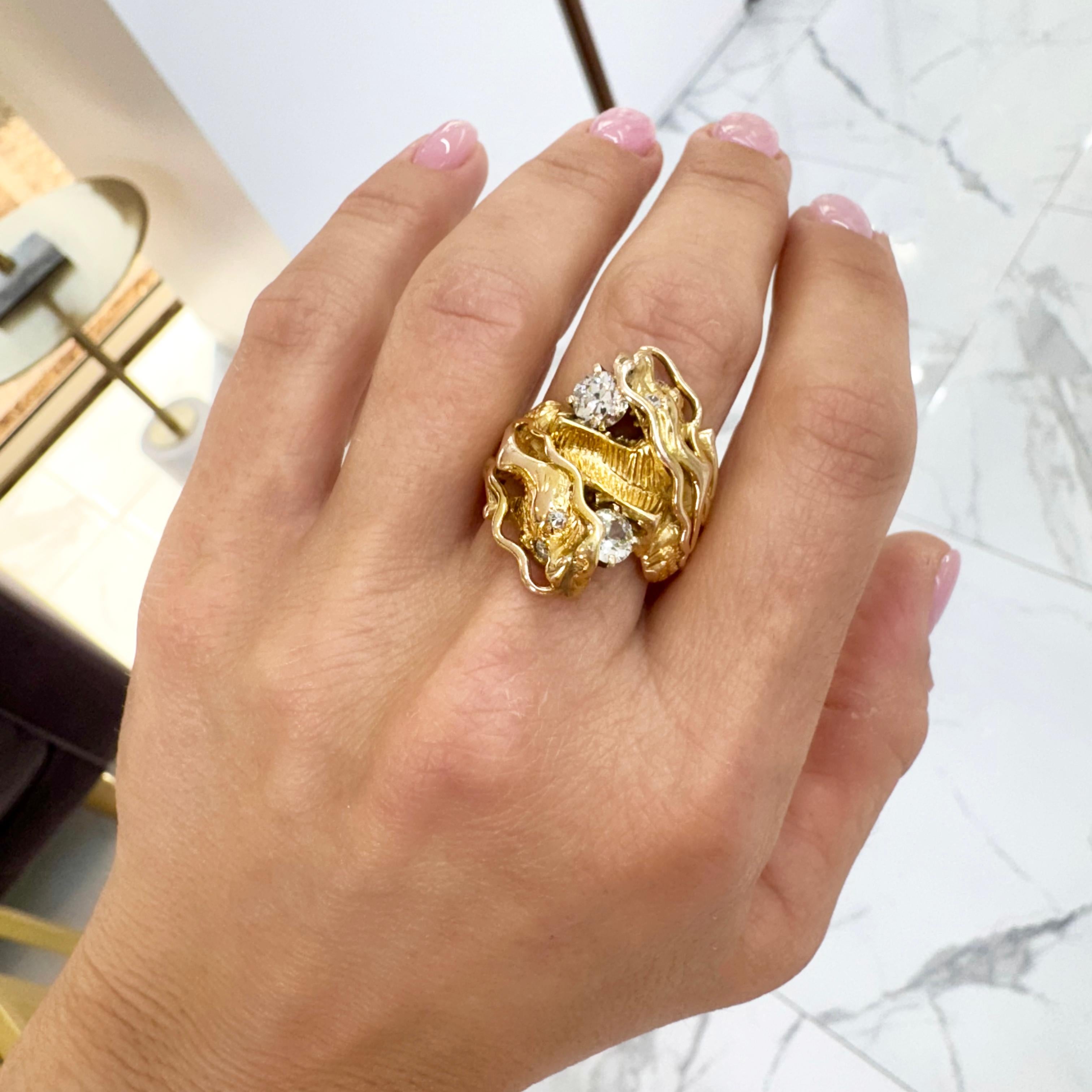 Vintage 14K Yellow Gold Old European Cut Two Head Dragon Cocktail Ring For Sale 3