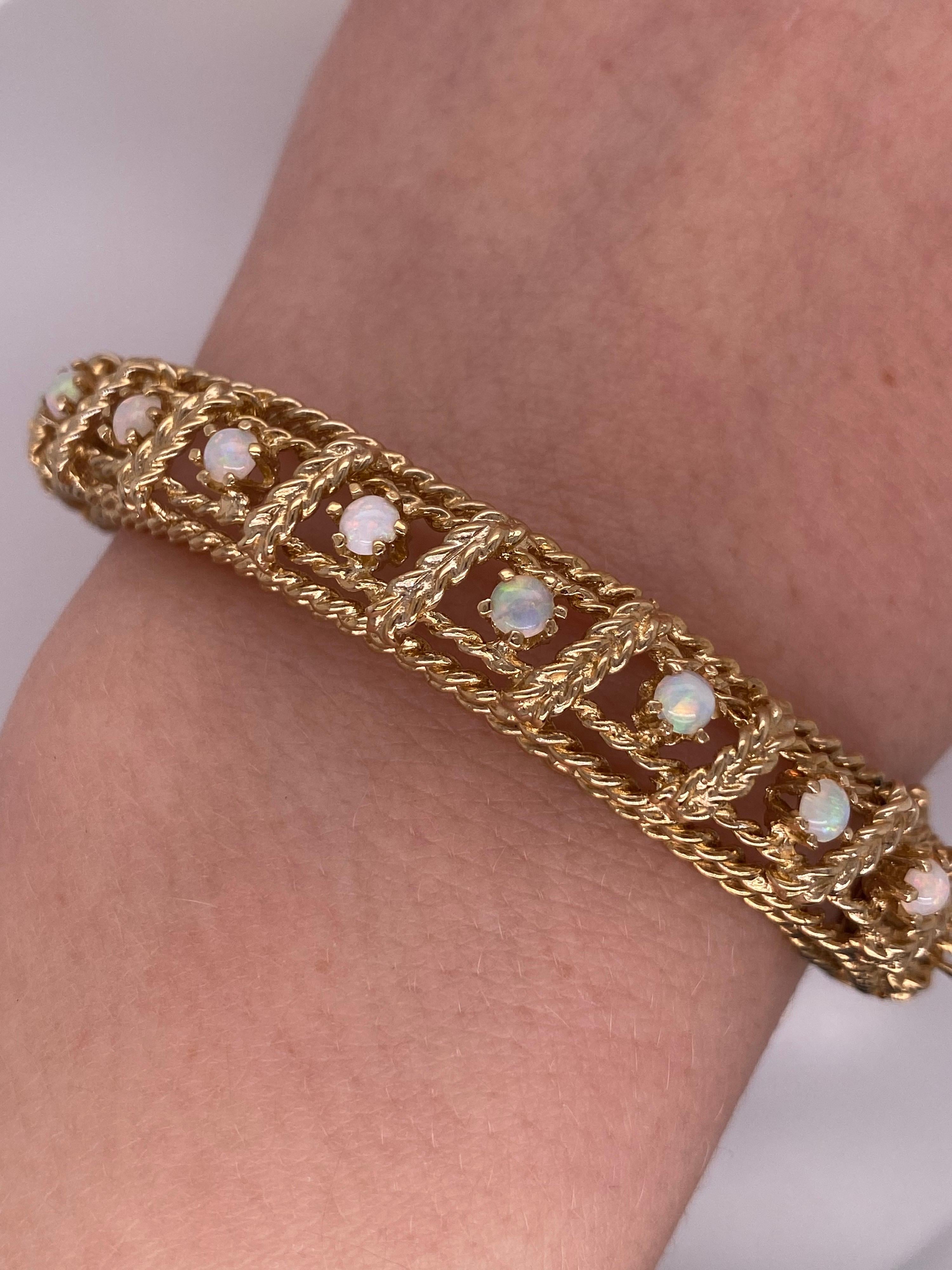 Bracelet jonc vintage en or jaune 14 carats avec opale en vente 2