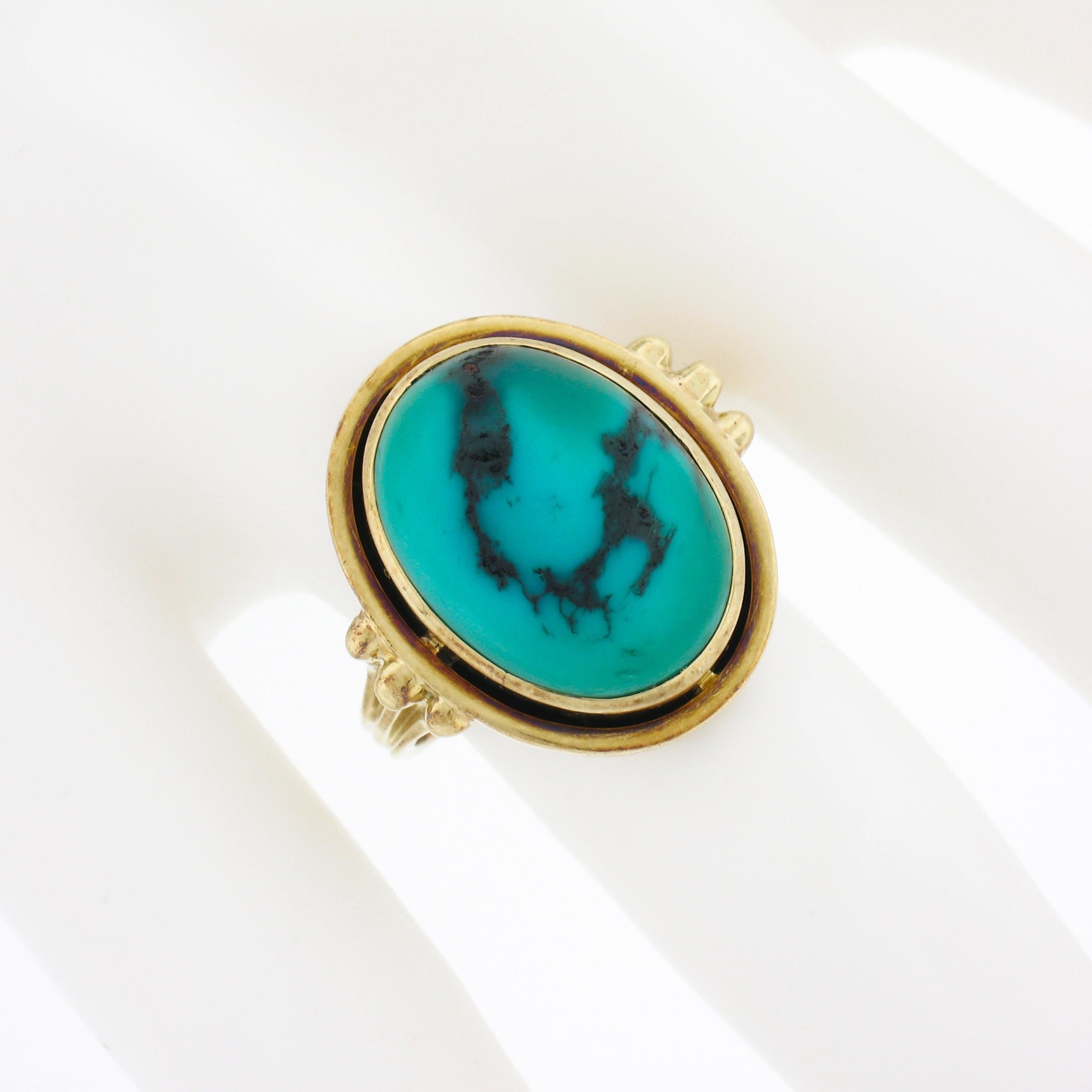 Oval Cut Vintage 14k Yellow Gold Oval Cabochon Bezel Set Turquoise Grooved Cocktail Ring For Sale