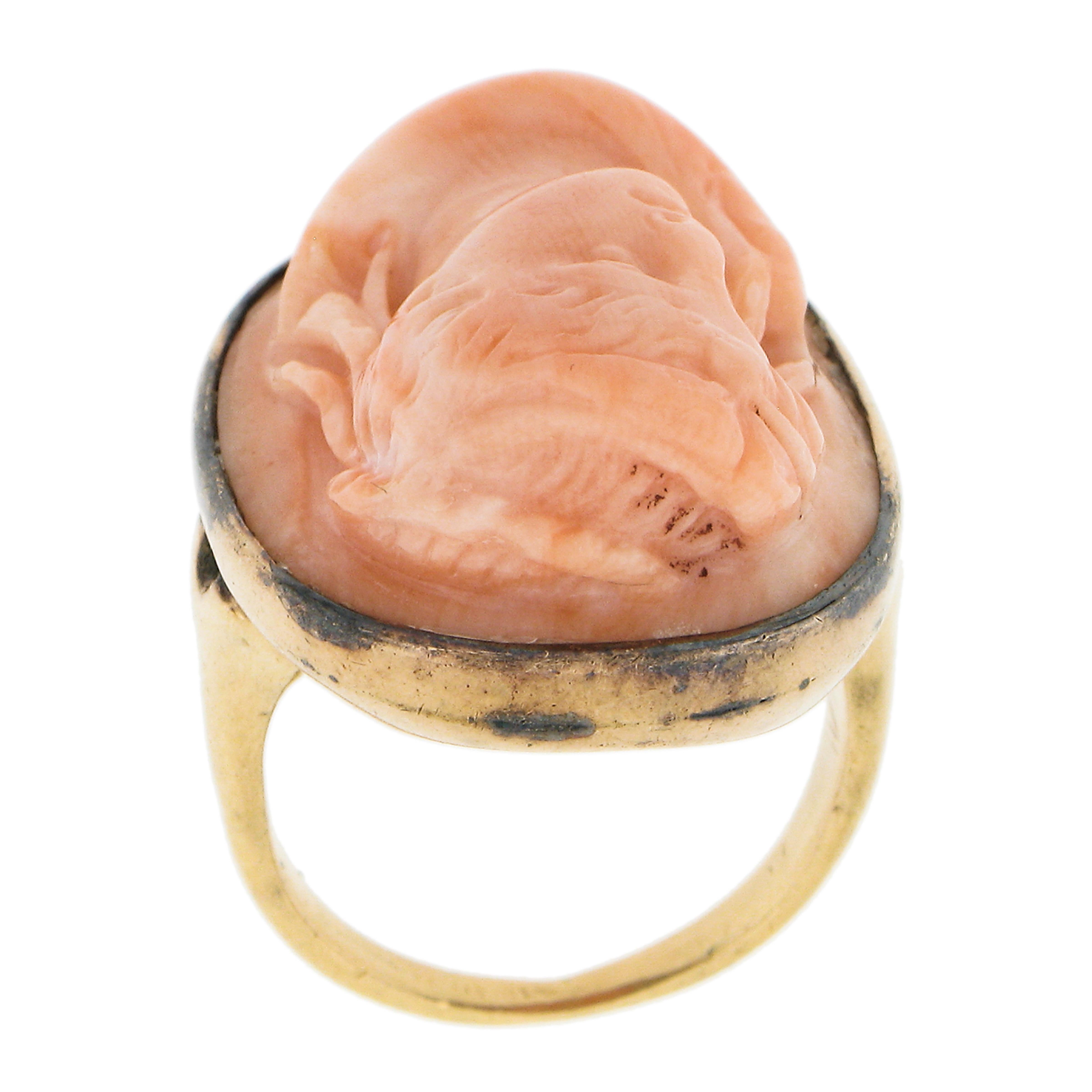 Vintage 14k Yellow Gold Oval Carved Coral Cameo High Relief Bezel Ring For Sale 3