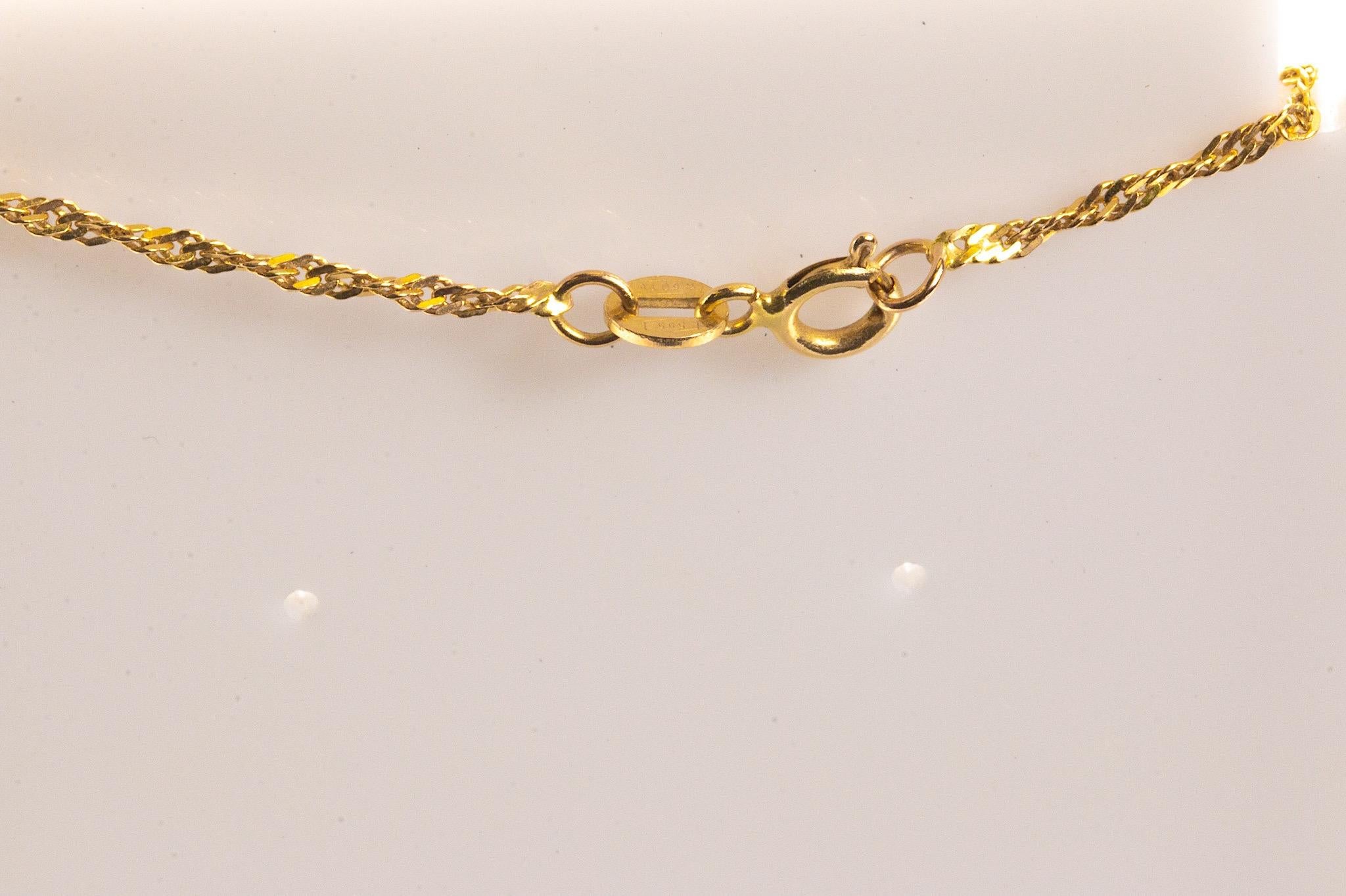 Vintage 14k Yellow Gold Pearl and Diamond Pendant Necklace In Excellent Condition For Sale In Houston, TX