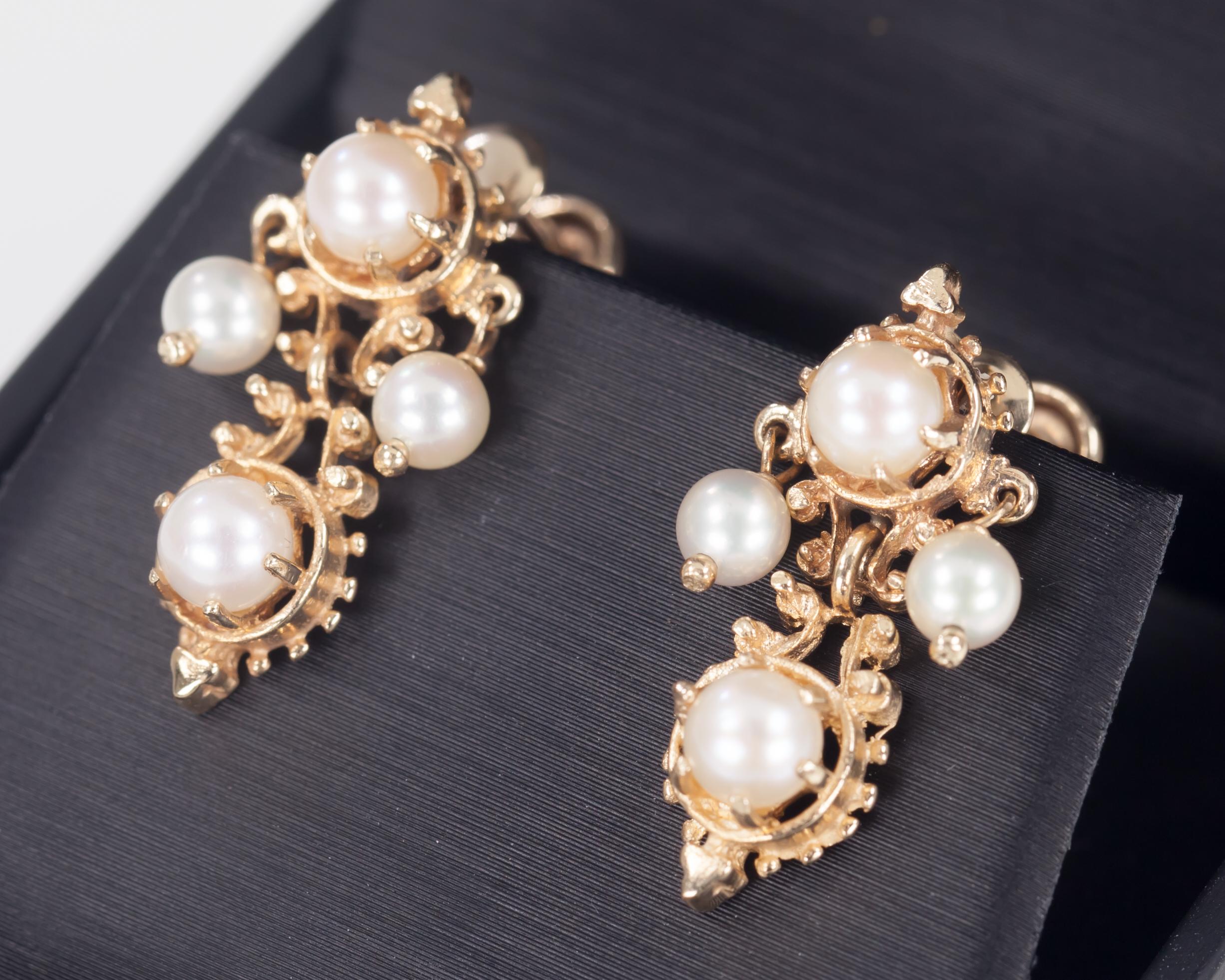 Modern Vintage 14k Yellow Gold Pearl Dangle Screw-On No Post Earrings Gorgeous For Sale