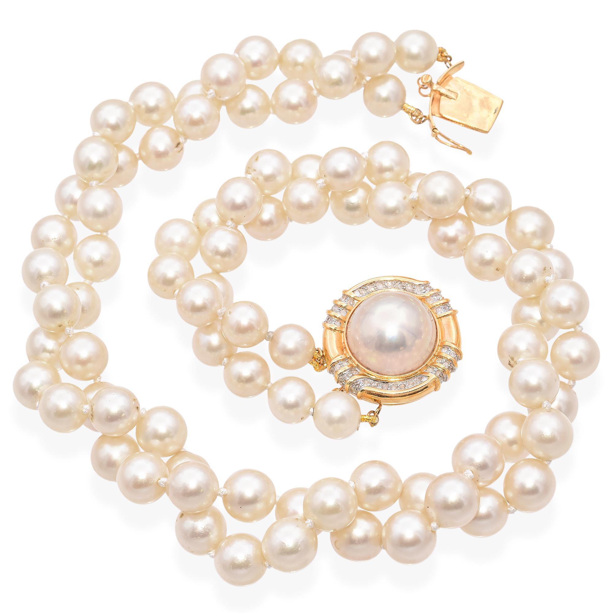 Halskette mit Verschluss aus 14 Karat Gelbgold Perle Doppelstrang Mabe Perle & Diamant im Zustand „Gut“ in New York, NY