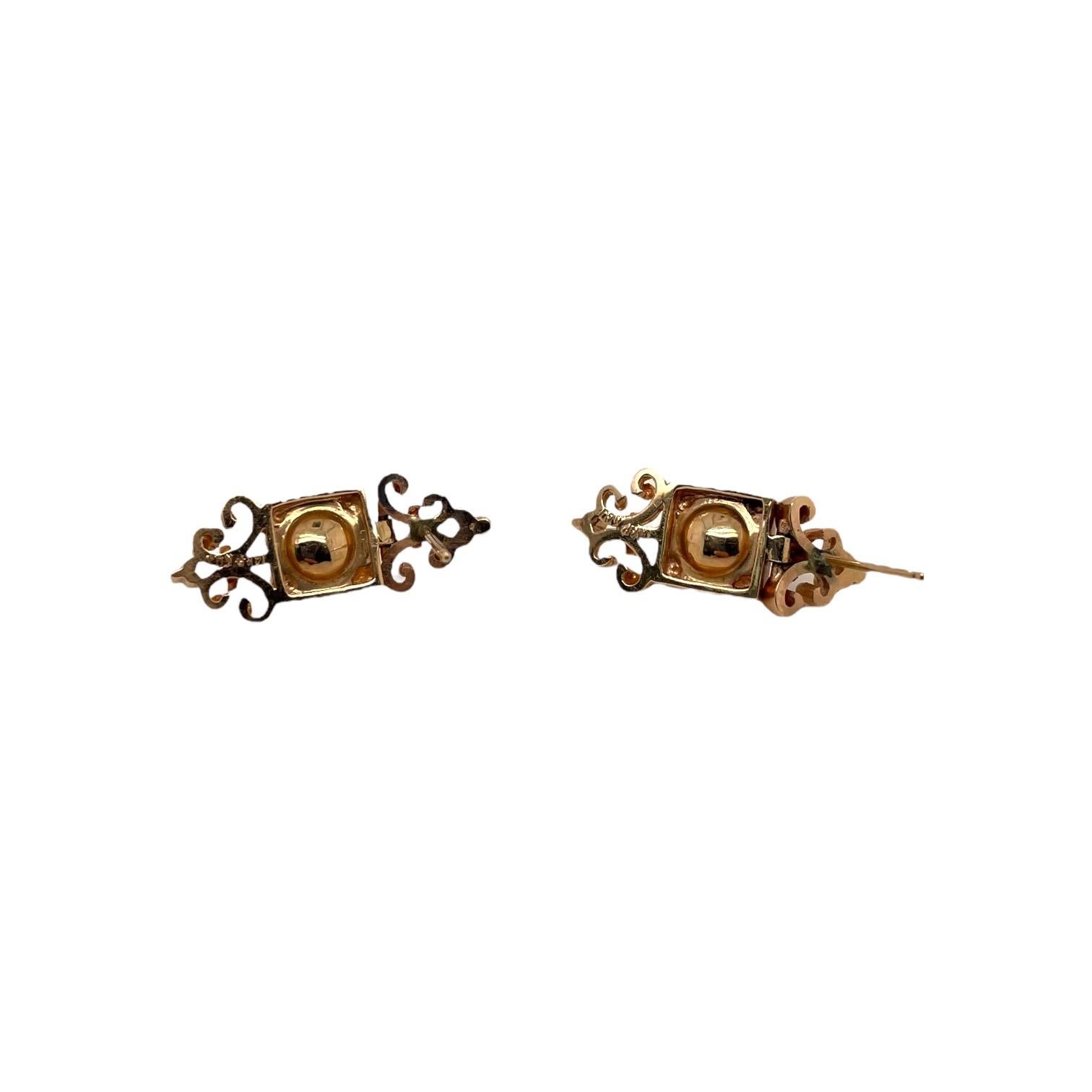 Taille ronde Boucles d'oreilles pendantes vintage en or jaune 14 carats et perles en vente