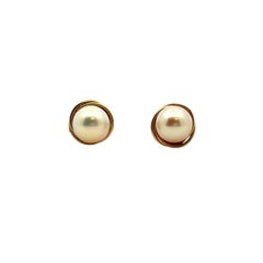Vintage 14k Yellow Gold Pearl Stud Earrings