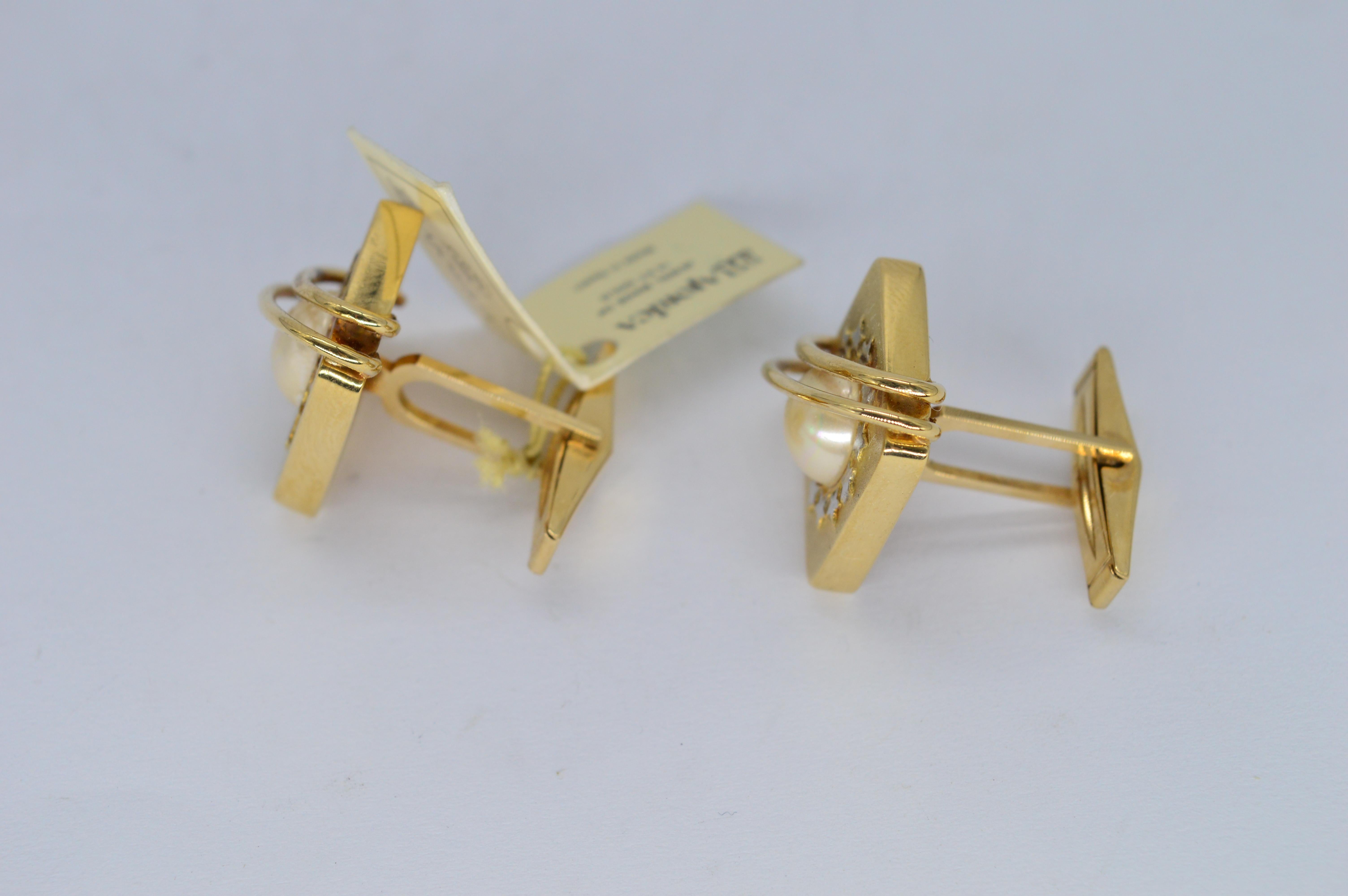 Cabochon Vintage 14k Yellow Gold PGA Golf Memorabilia Tour Commemorative Pearl Cufflinks For Sale