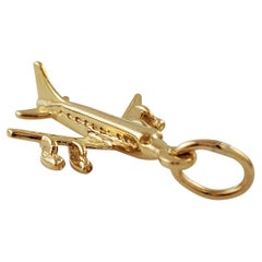 Vintage 14K Yellow Gold Plane Charm