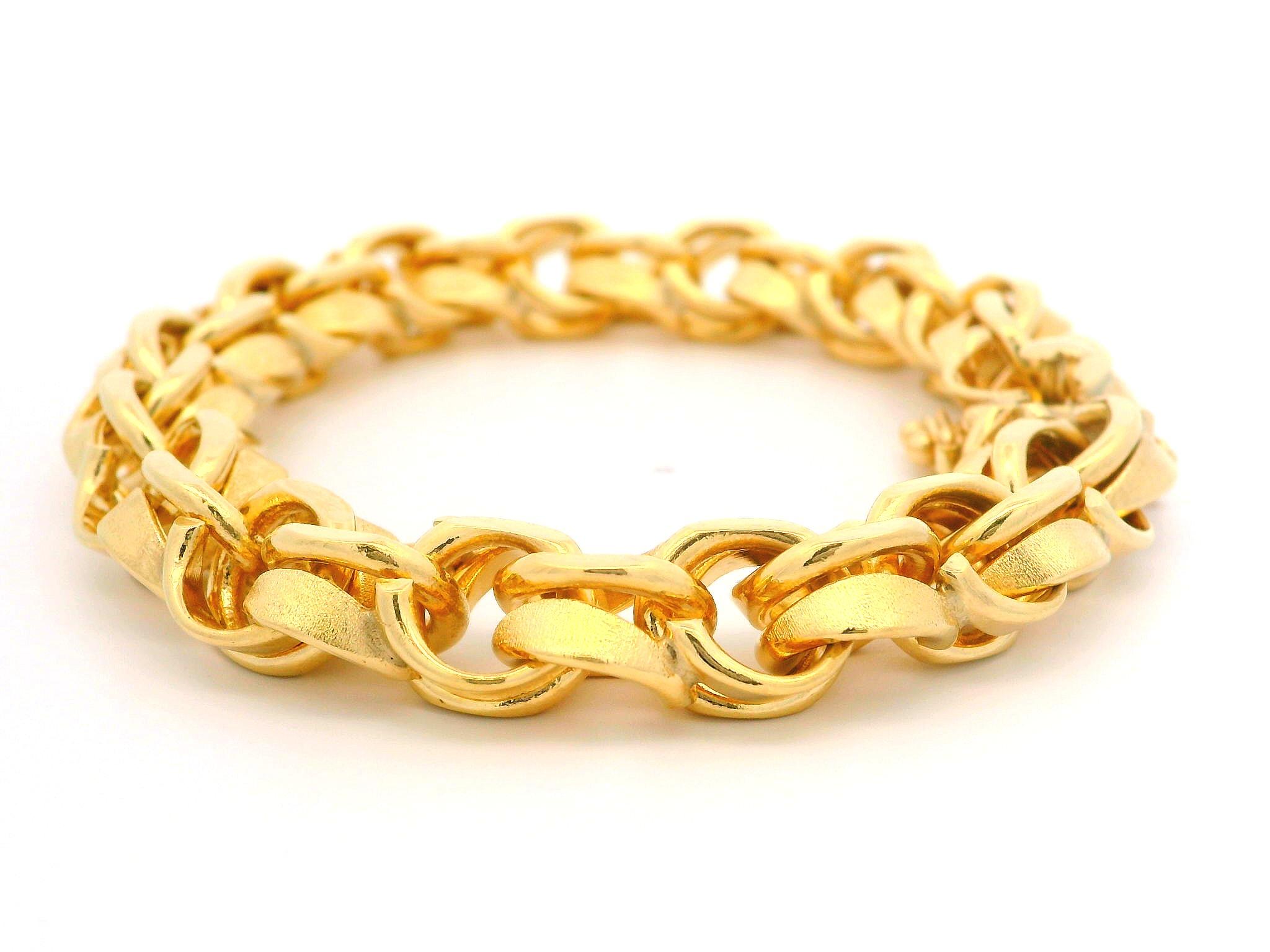 da uomo o donna Bracciale charme d'epoca in oro giallo 14k con finitura lucida e spazzolata a doppia maglia Curb Link in vendita