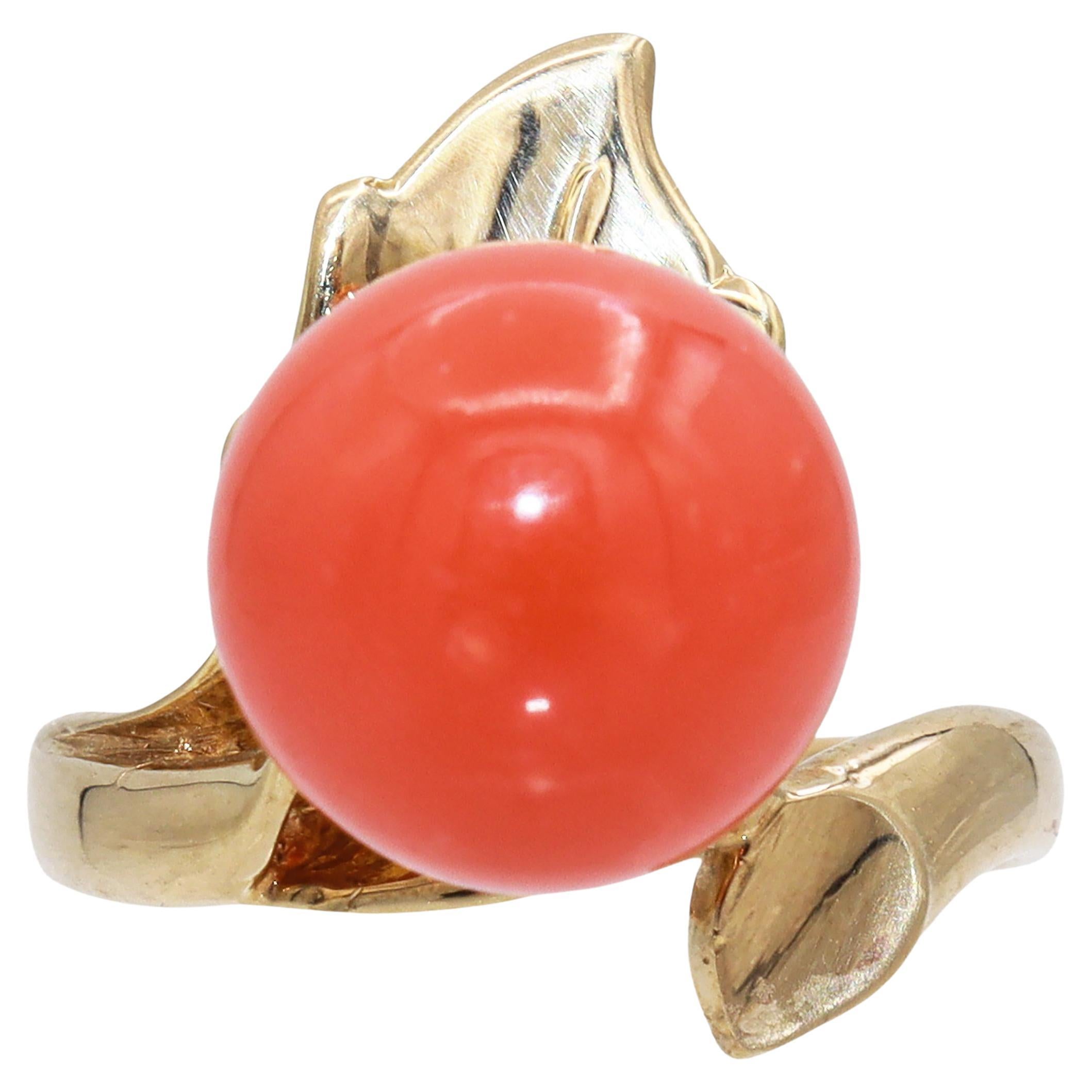 Anello vintage in oro giallo 14K con corallo rosso