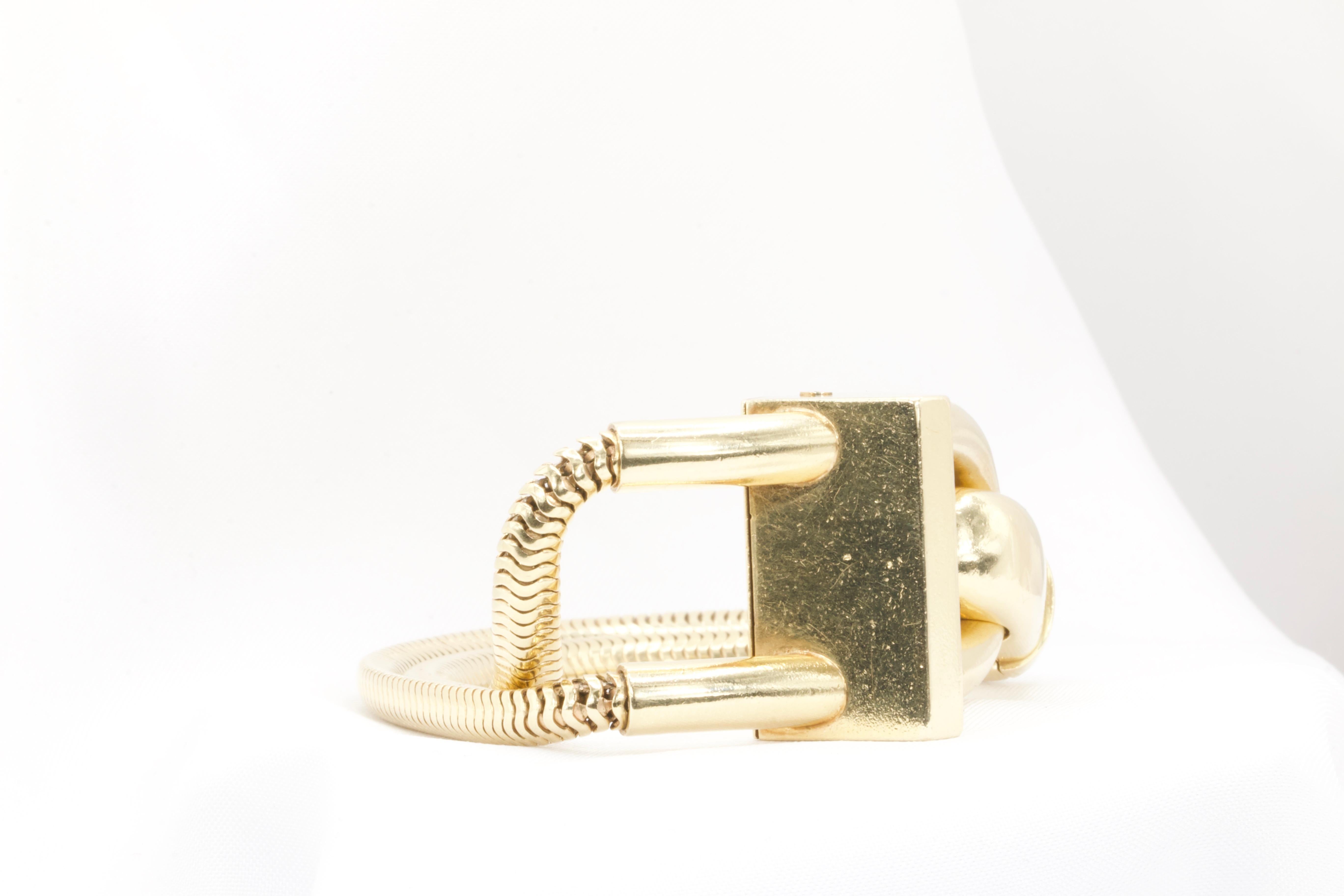 Women's or Men's Vintage 14k Yellow Gold Retro Wrist Watch For Sale