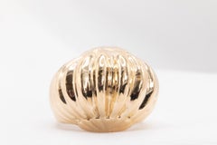 Vintage 14k Yellow Gold Ridged Dome Ring