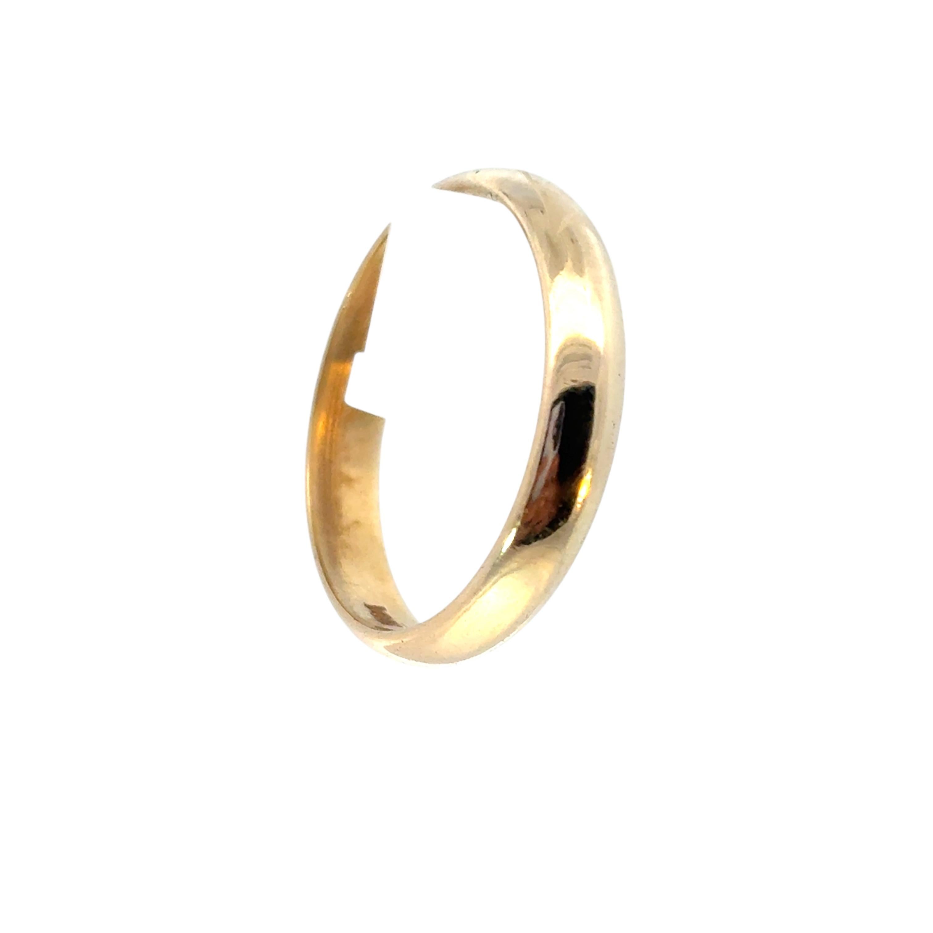 Vintage 14k Yellow Gold Ring Band For Sale 8