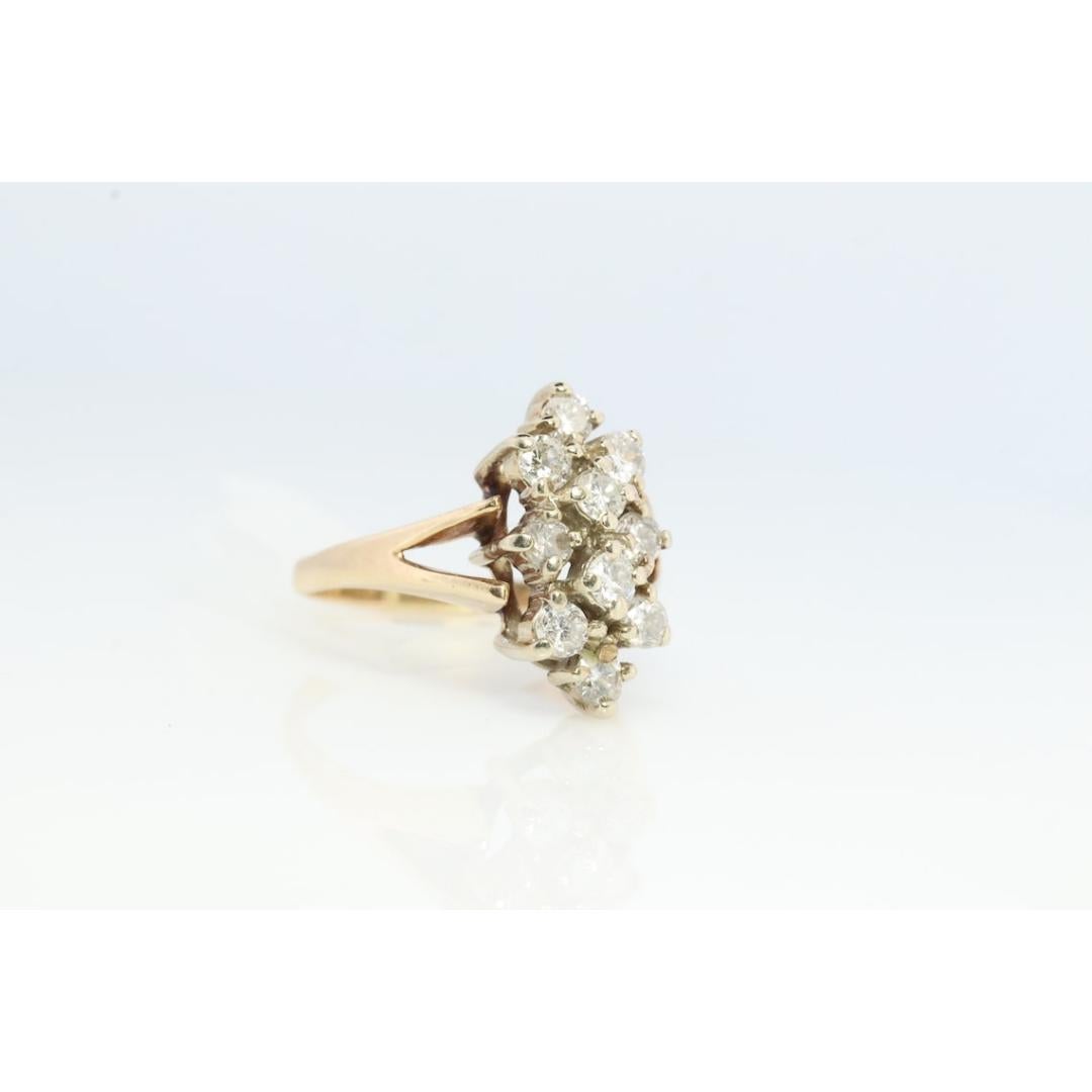 Bague vintage en or jaune 14k. Bague grappe de diamants ronds. Diamant cascade. 0.4 Bon état - En vente à Port Charlotte, FL