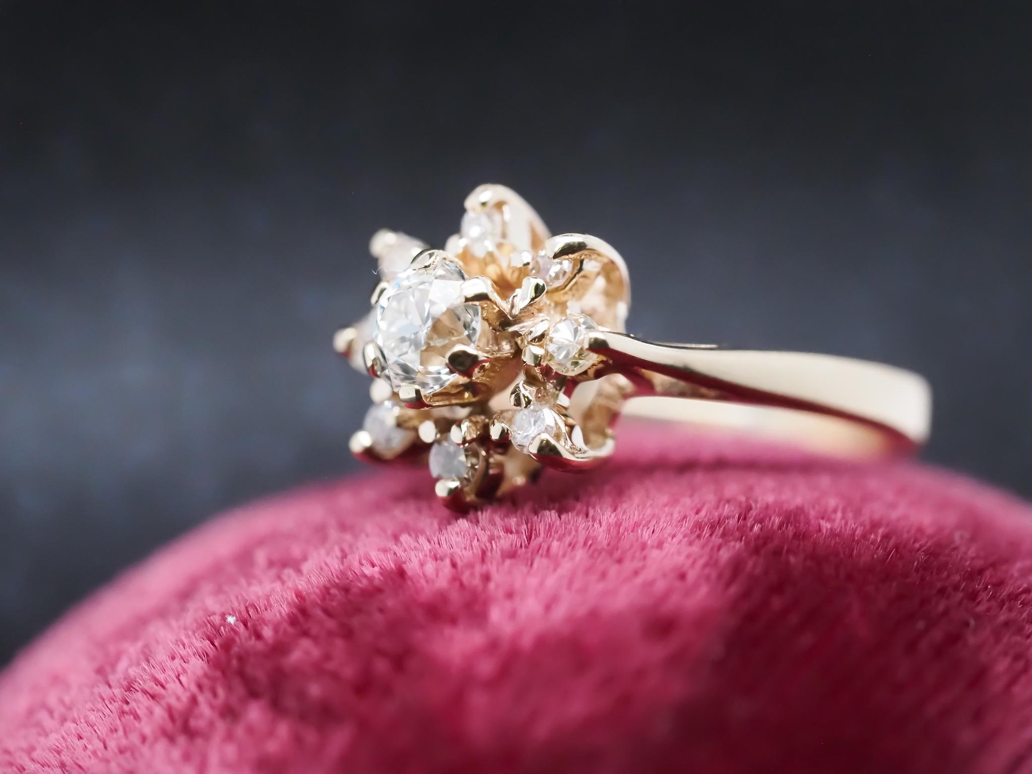 Vintage 14K Yellow Gold Ring with .50ct center Old Mine Diamond For Sale 1