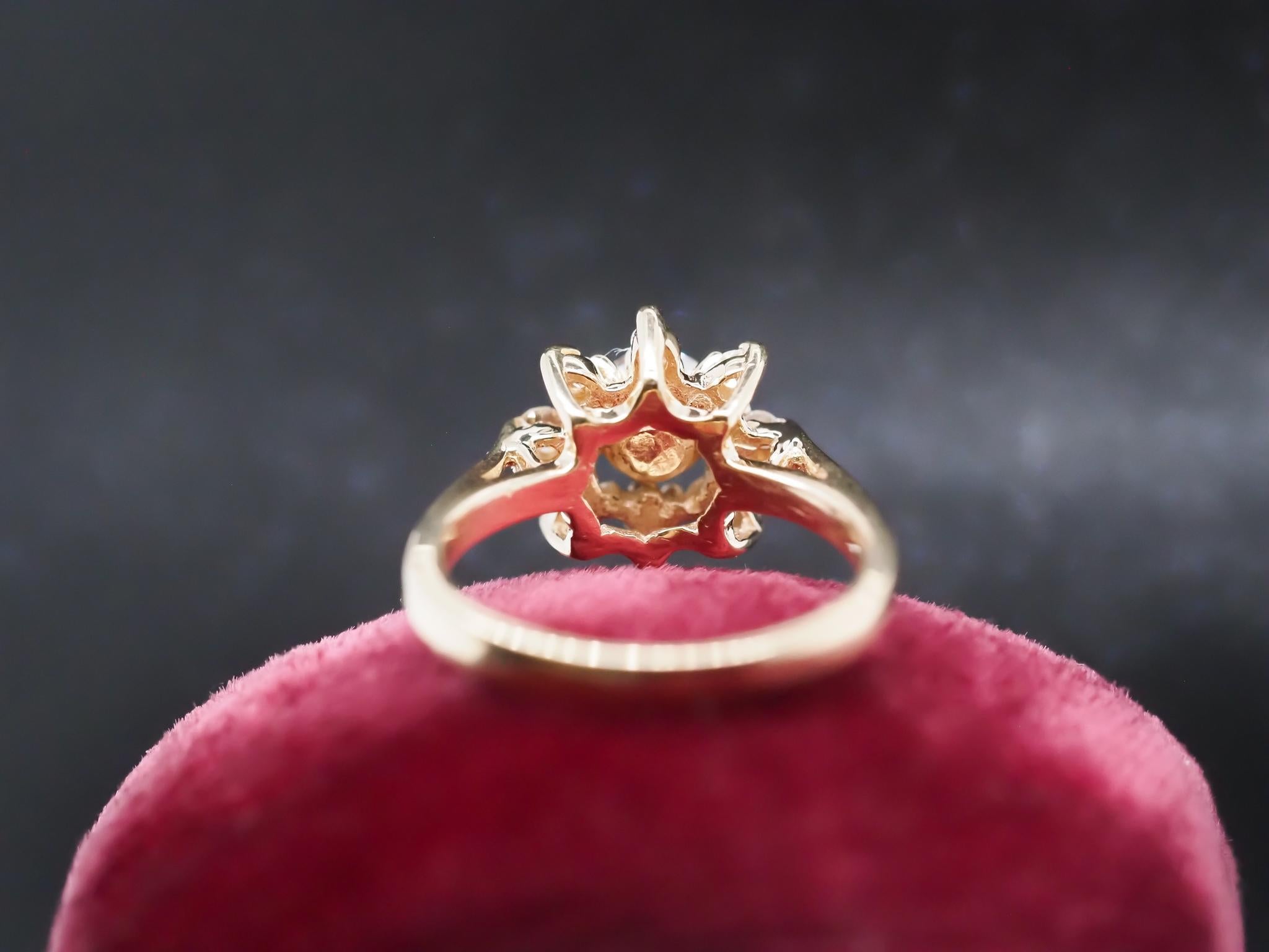Vintage 14K Yellow Gold Ring with .50ct center Old Mine Diamond For Sale 3