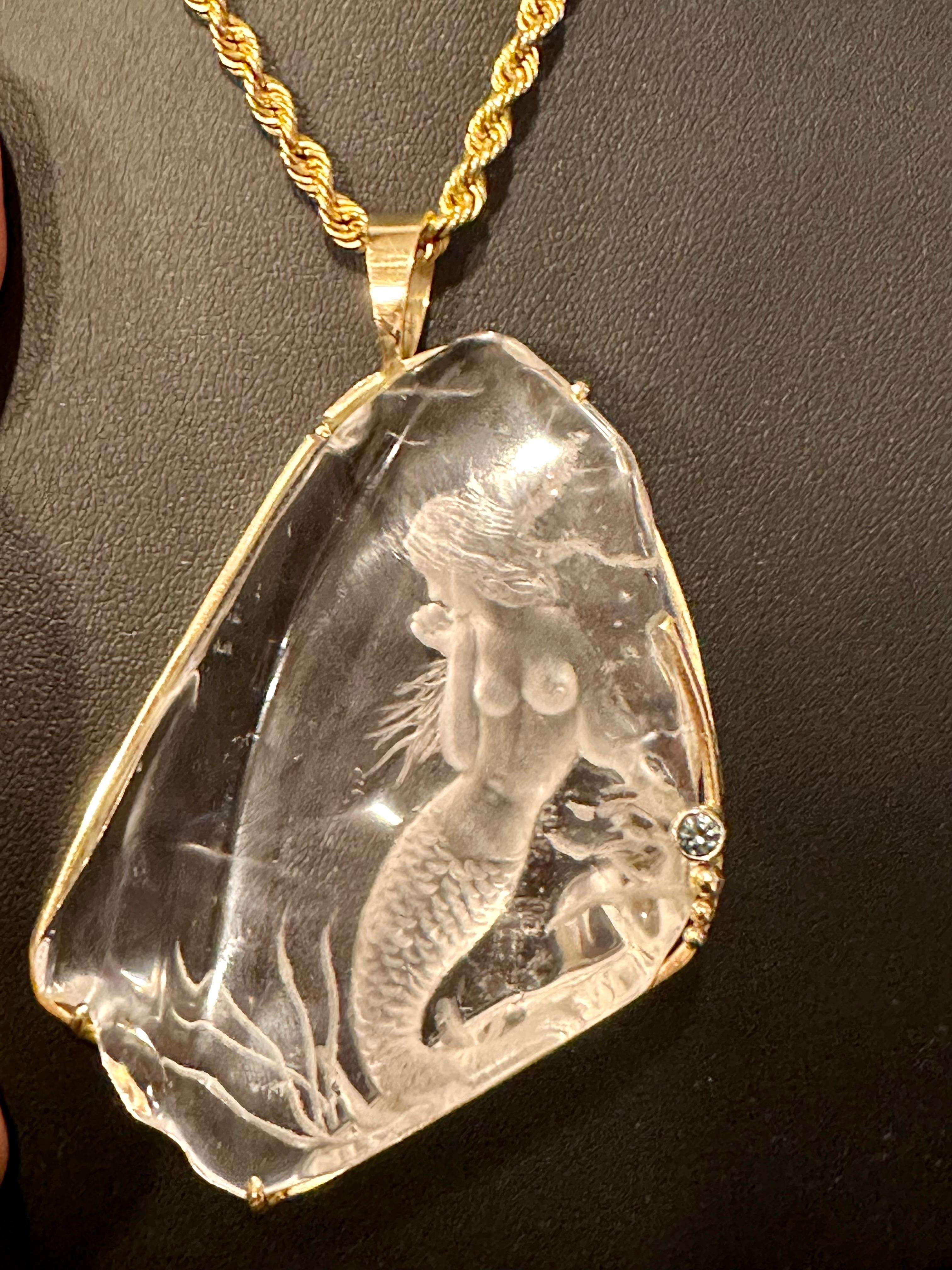 Vintage 14k Yellow Gold  Rockcrystal Mermaid Figurine Pendant Glam Blue Diamond In Excellent Condition For Sale In New York, NY