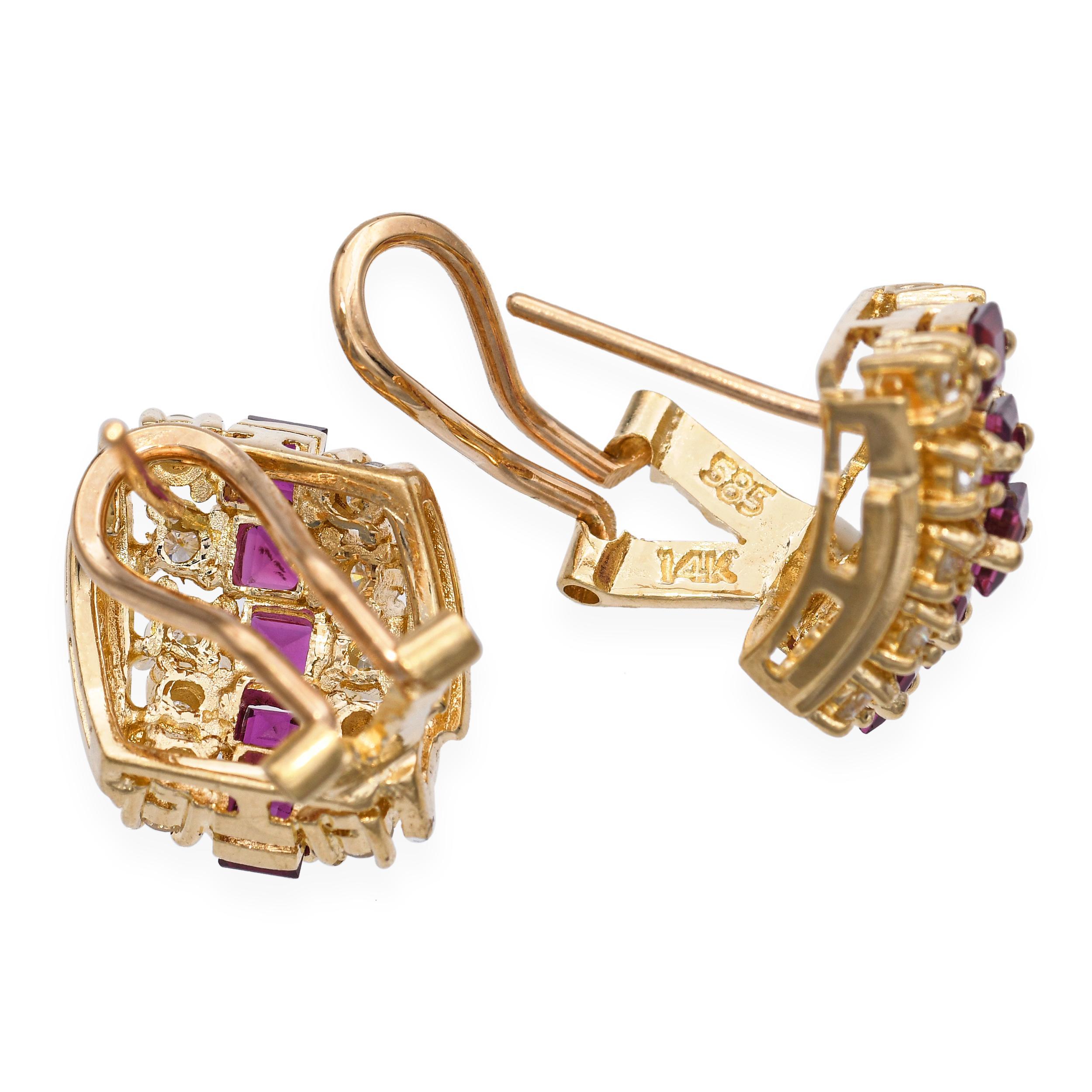 Femenino o masculino Pendientes vintage de oro amarillo de 14k con rubíes y diamantes en venta