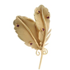 Vintage 14k Yellow Gold Ruby Matte & Polished Finish Dual Feather Pin Brooch