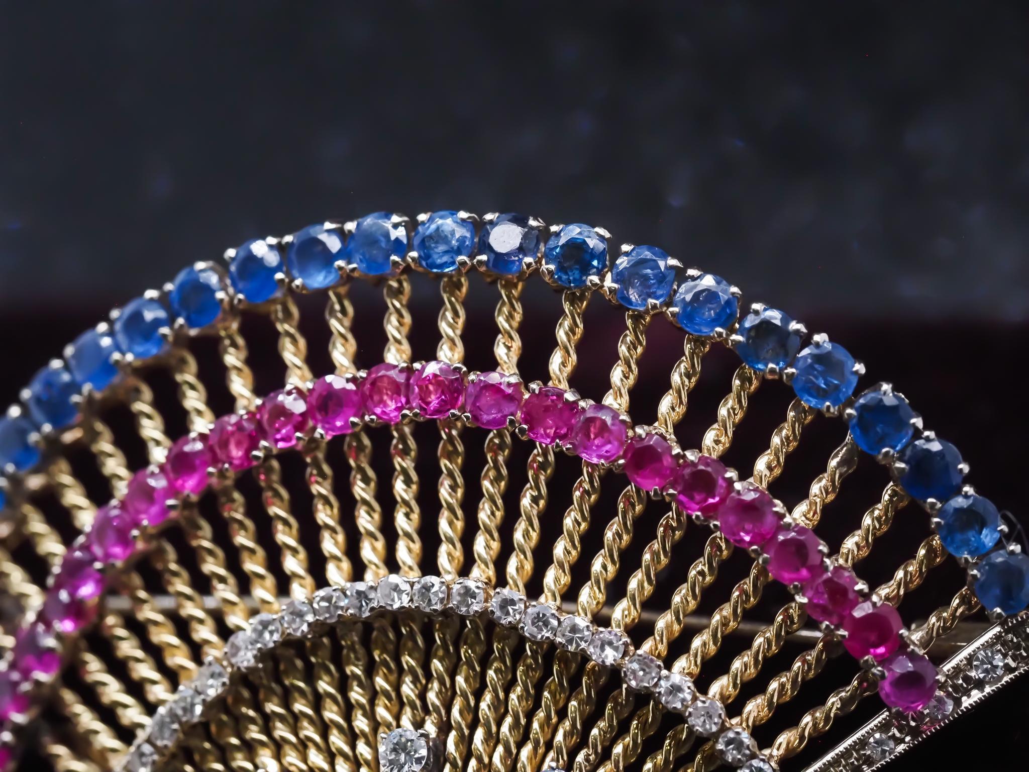 Vintage 14K Yellow Gold Ruby, Sapphire and Diamond Large Brooch For Sale 2