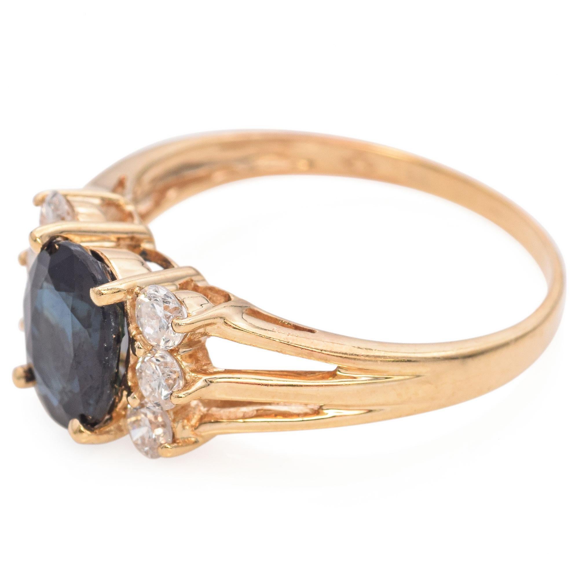 Vintage 14k Yellow Gold Sapphire and Diamond Ring In Good Condition For Sale In New York, NY