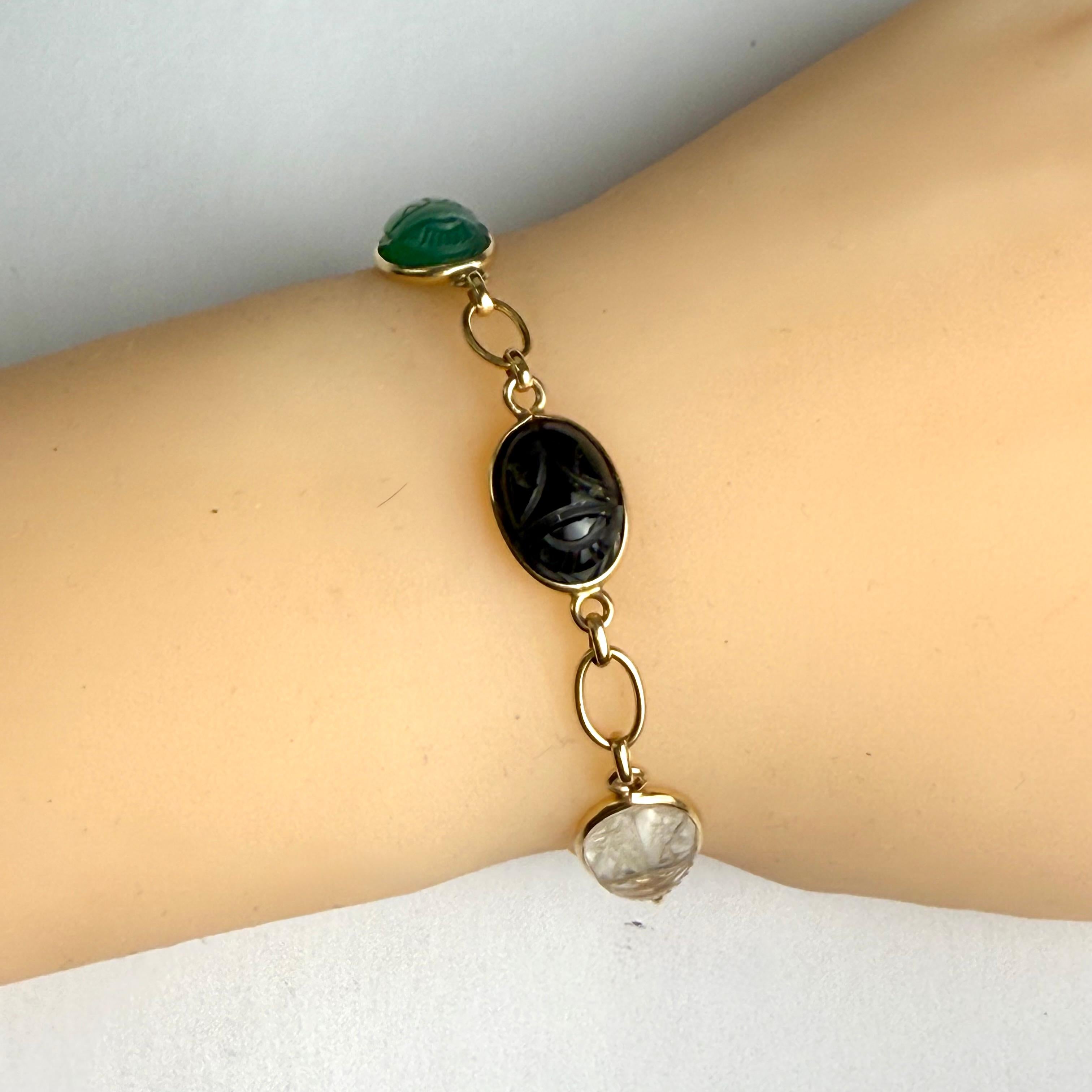 Cabochon Vintage 14K Yellow Gold Scarab Gemstone Bracelet Carved Semi-Precious Scarabs For Sale