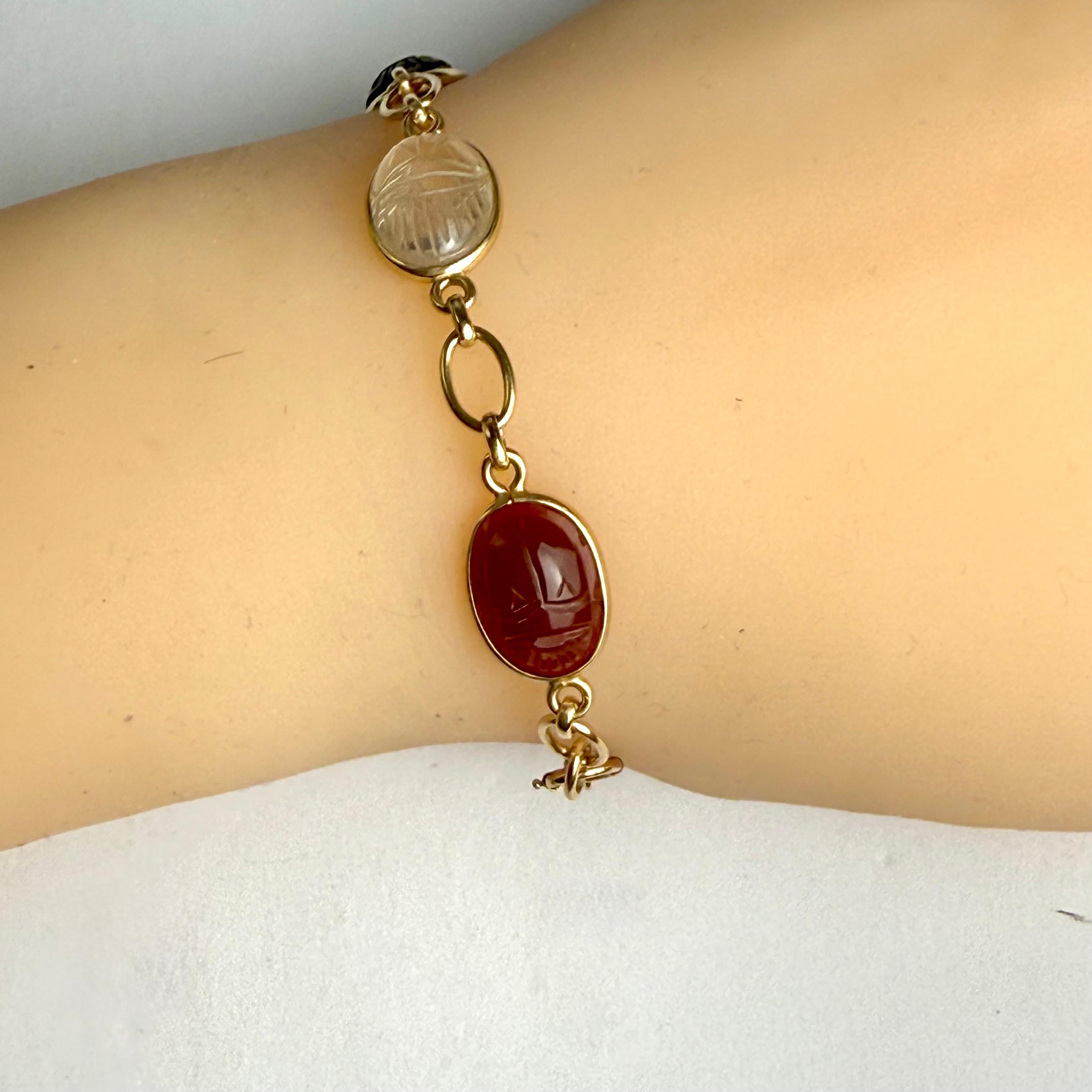 Women's Vintage 14K Yellow Gold Scarab Gemstone Bracelet Carved Semi-Precious Scarabs For Sale