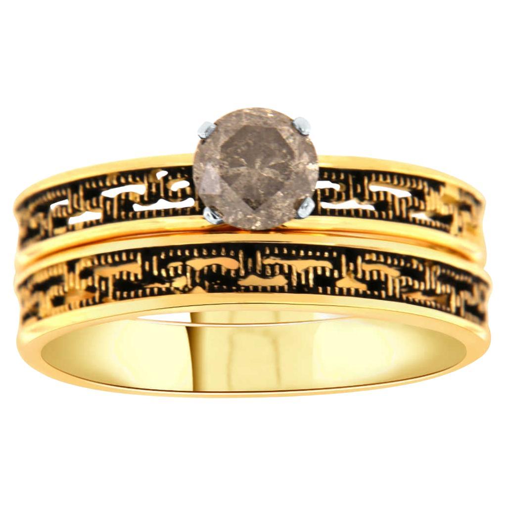 Ring aus 14 Karat Gelbgold mit 0,87 Karat rundem Salz- und Pfeffer-Diamant im Angebot