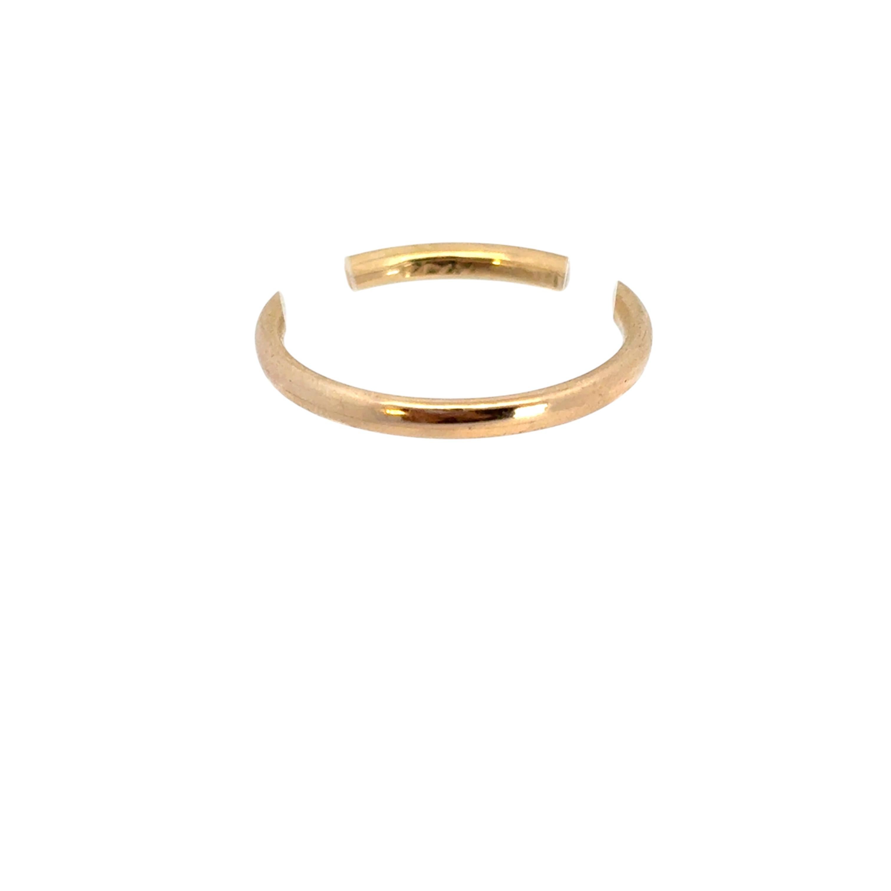 Vintage 14k Yellow Gold Simple Ring Band In Excellent Condition For Sale In Boca Raton, FL