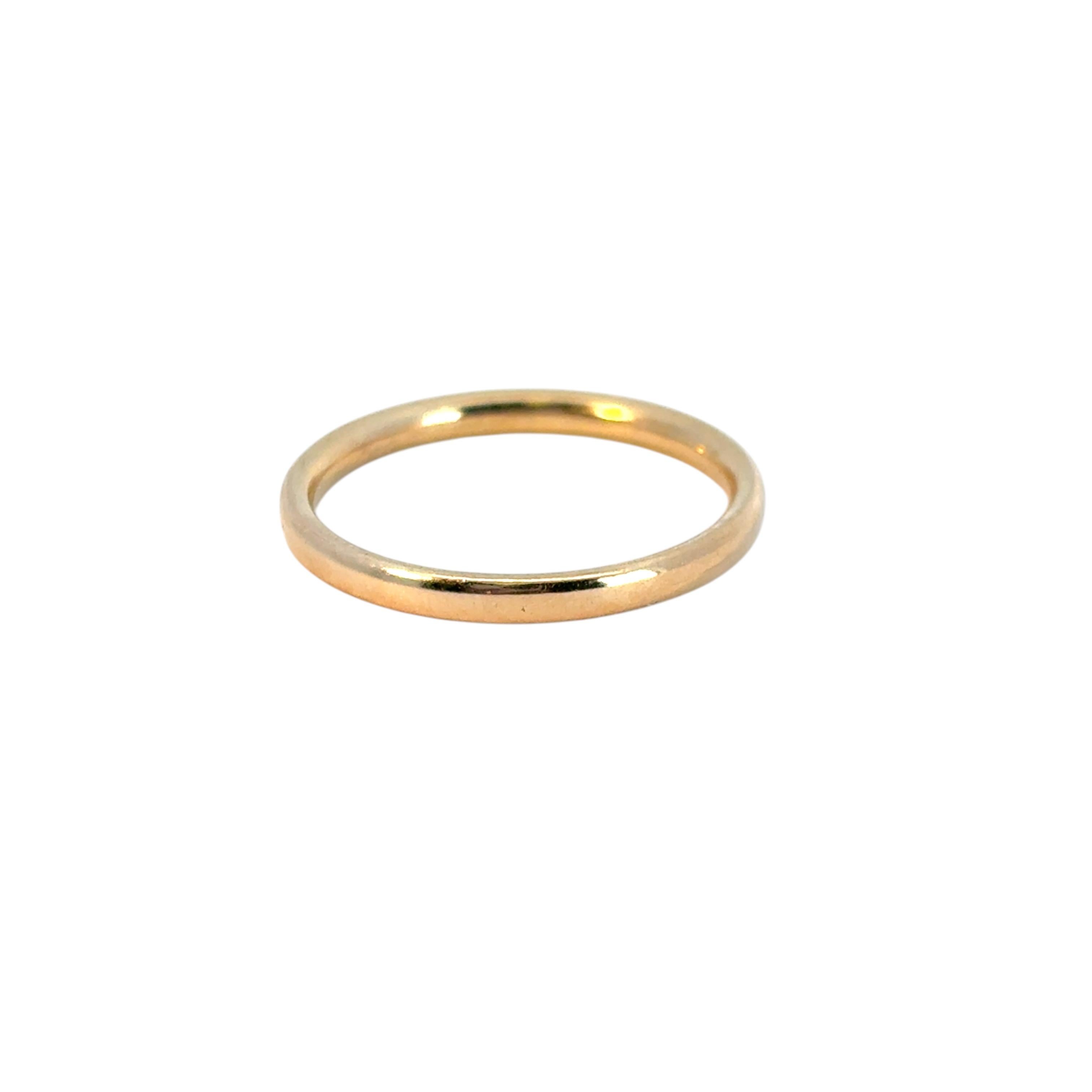 Vintage 14k Yellow Gold Simple Ring Band For Sale 3