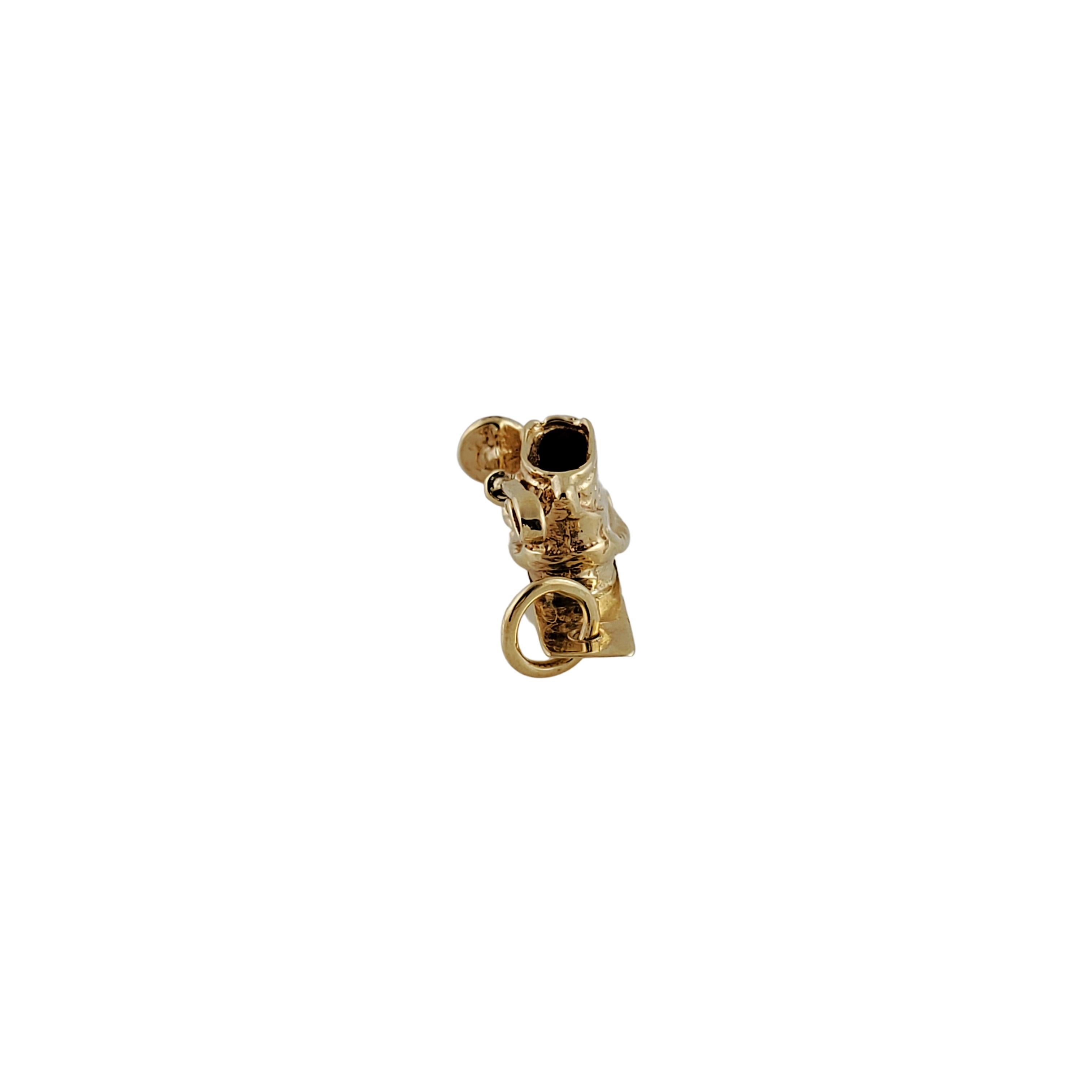 14K Yellow Gold Ski and Boot Charm For Sale 2