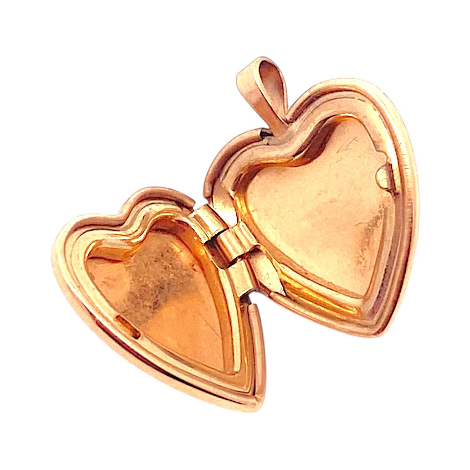 Vintage 14K Yellow Gold Small Heart Locket Charm Pendant 2