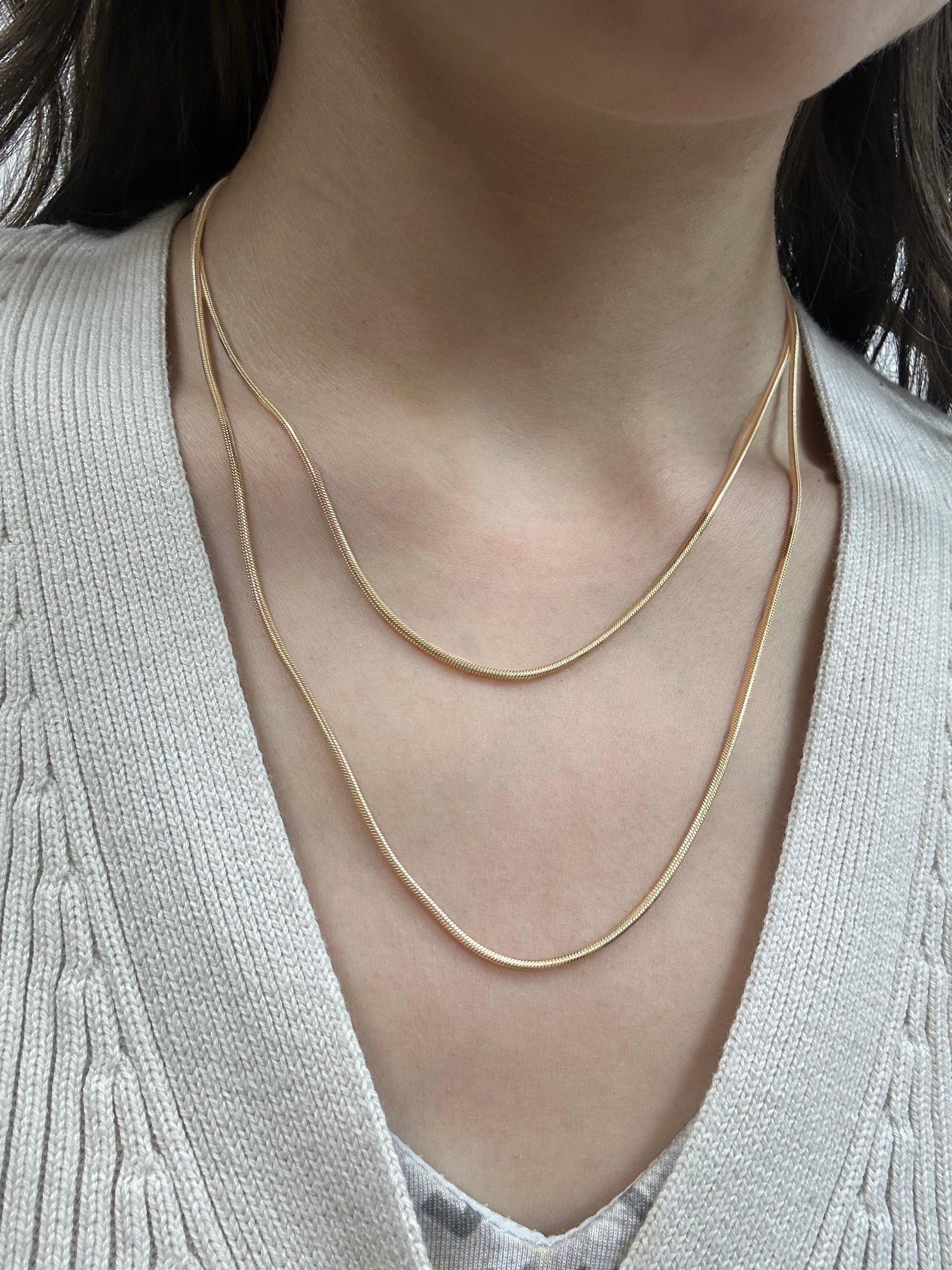 Chaîne serpent vintage en or jaune 14K - 36 pouces Pour femmes en vente