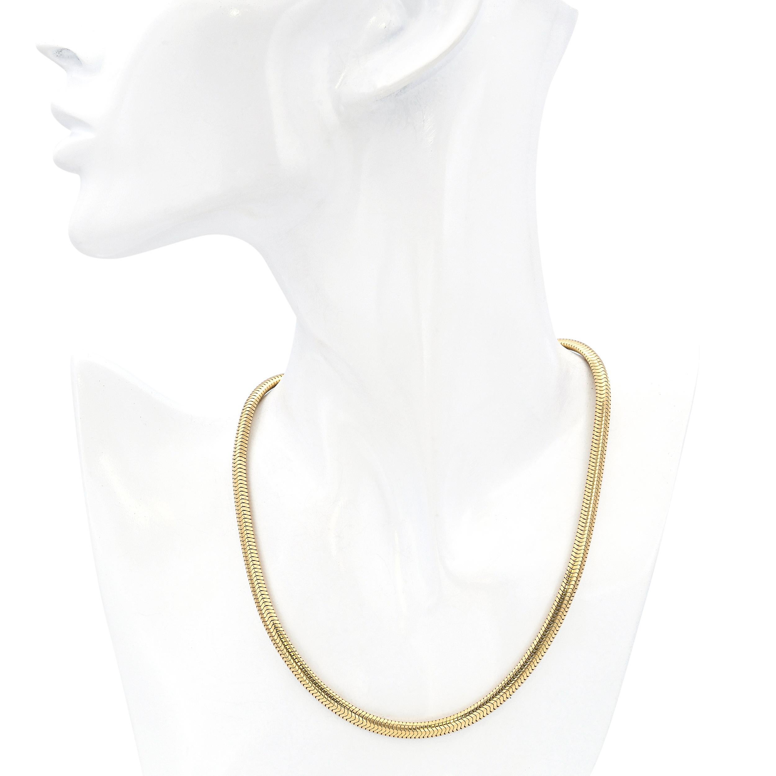 Vintage By, collana con catena a serpente in oro giallo 14 carati In condizioni buone in vendita a New York, NY