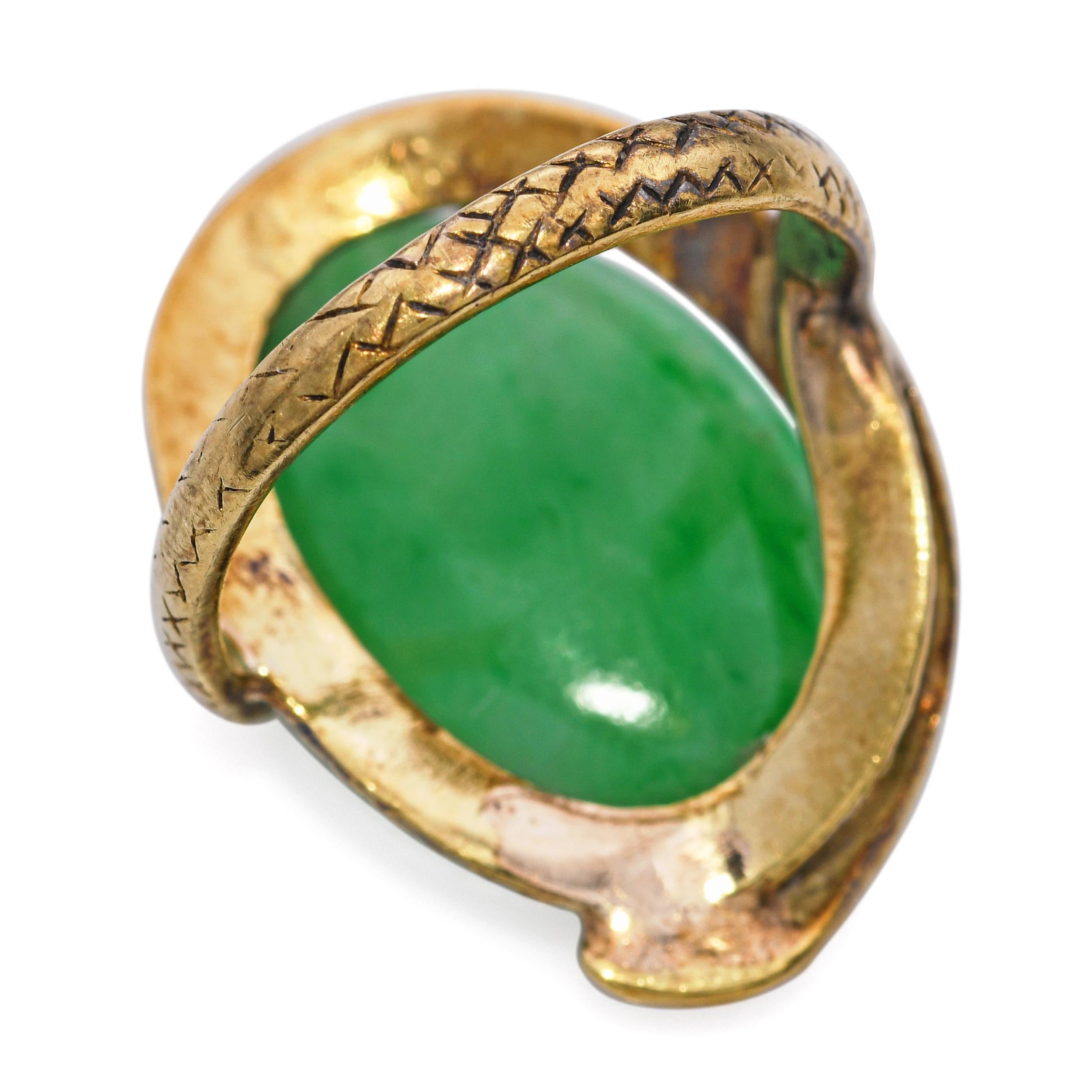 Vintage 14k Yellow Gold Snake Jade Ring For Sale 3