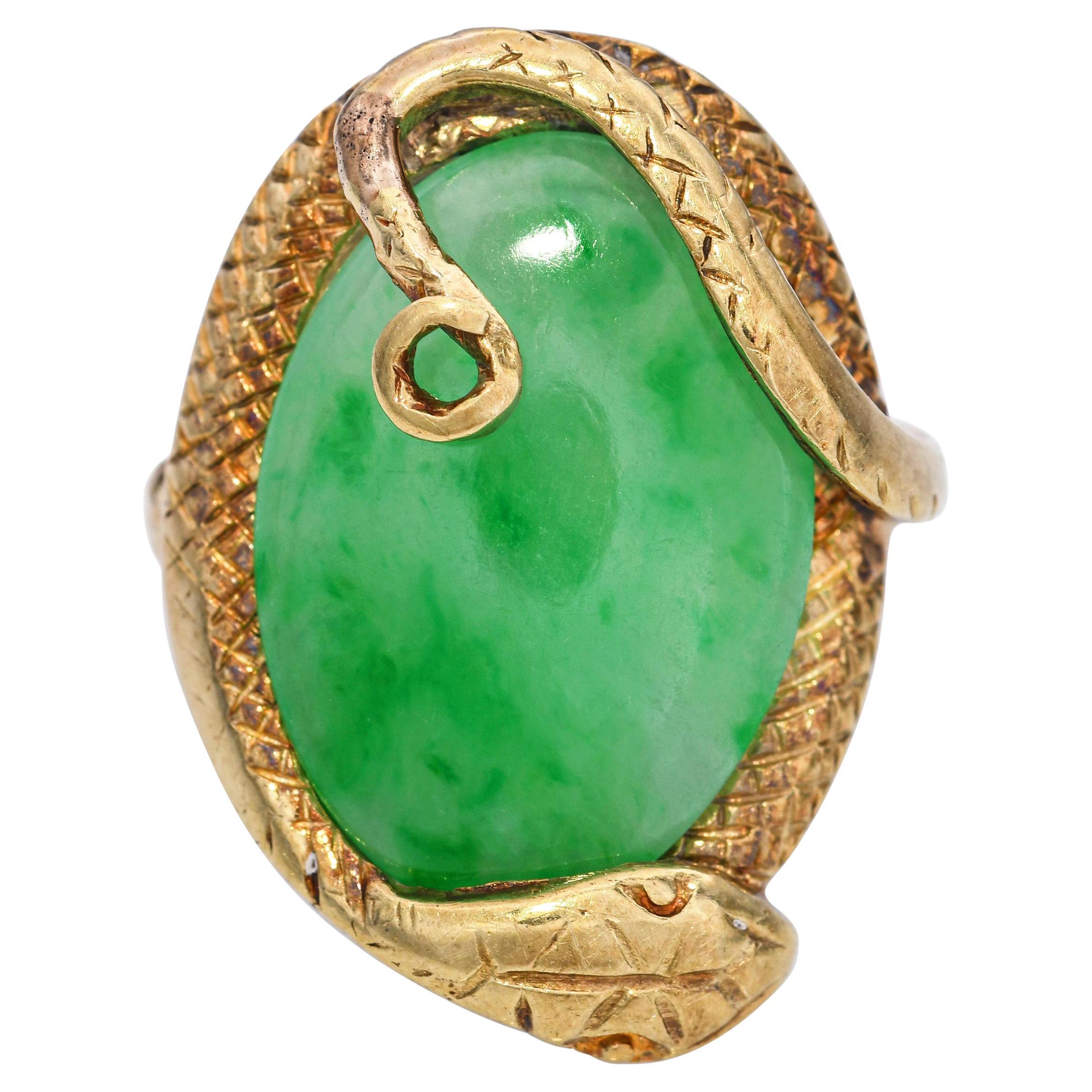Vintage 14k Yellow Gold Snake Jade Ring For Sale