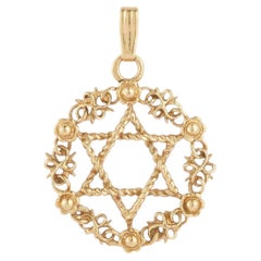 Vintage 14K Yellow Gold Star of David Magen David Charm Floral Border