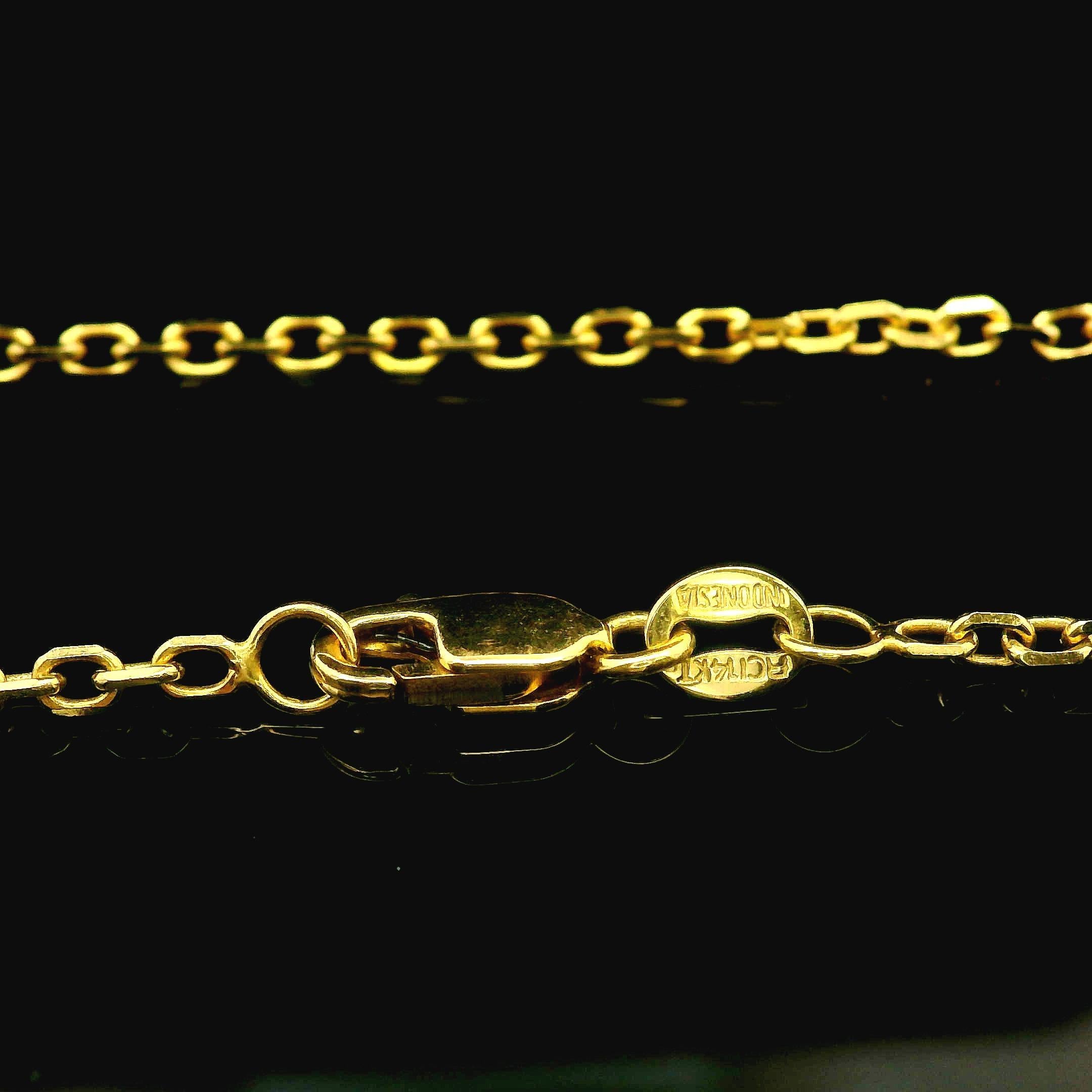 Material: Solid 14K Yellow Gold
Weight: 7.36 Grams
Pendant Width: 13.7mm (0.54