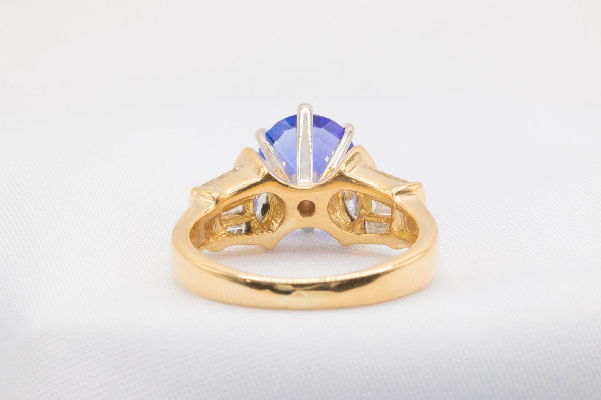Oval Cut Vintage 14k Yellow Gold Tanzanite & Diamond Ring For Sale