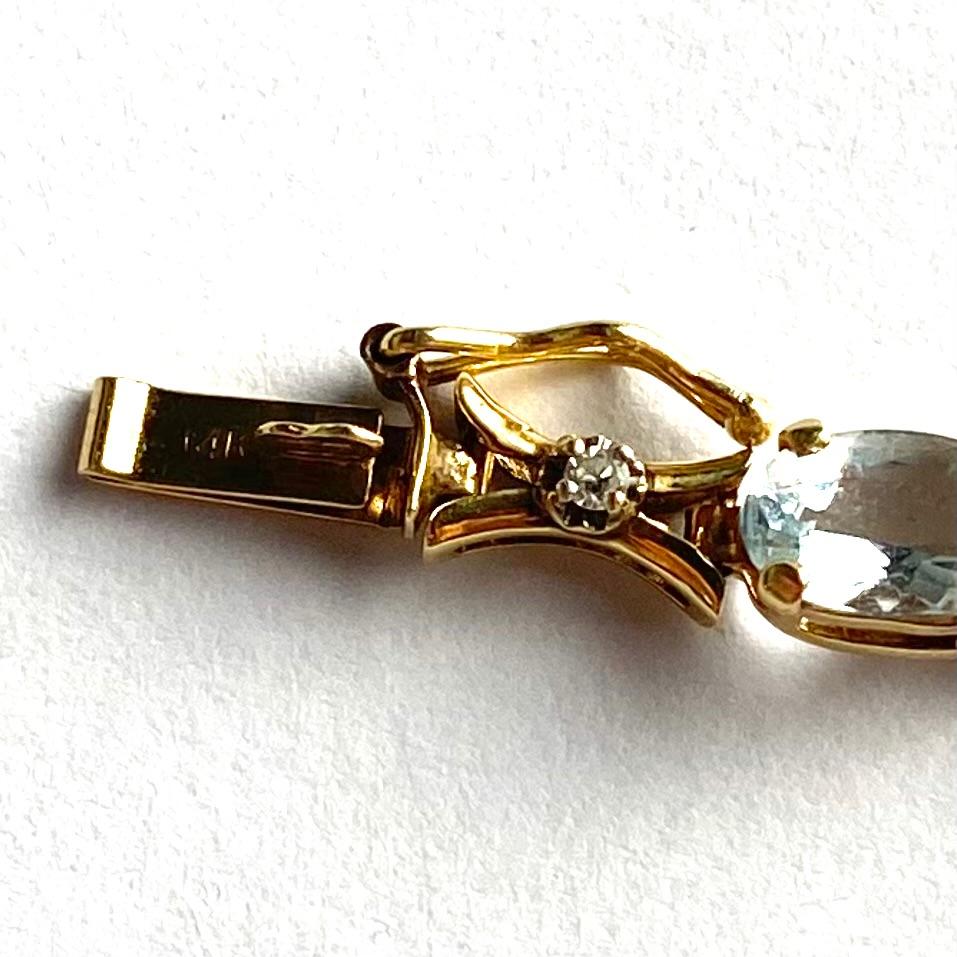 Vintage 14K Yellow Gold Tennis Bracelet with Aquamarines and Diamonds In Good Condition In New York, NY