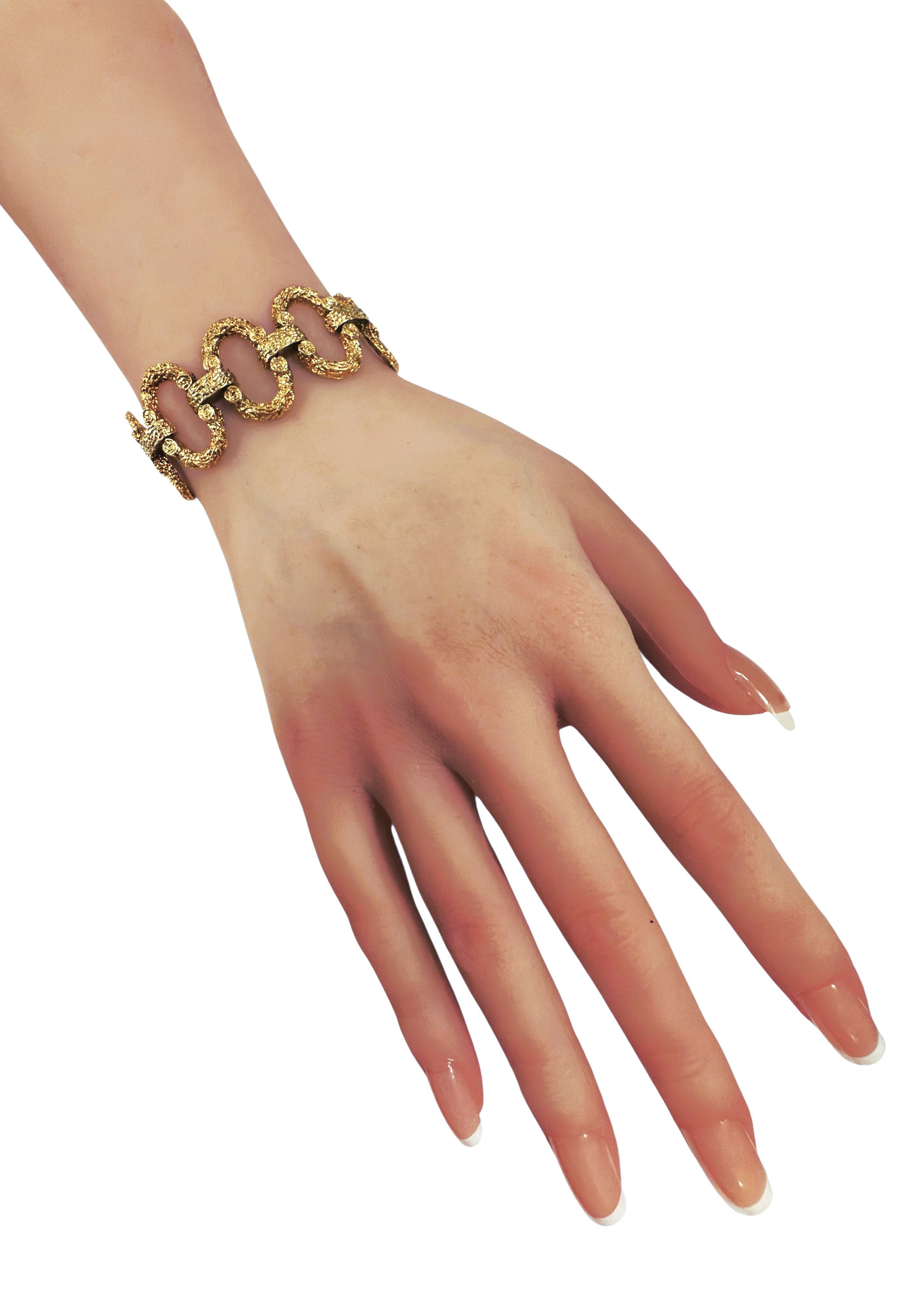 Pulsera de eslabones gruesos con textura vintage de oro amarillo de 14 quilates 31,70 gramos en venta 4