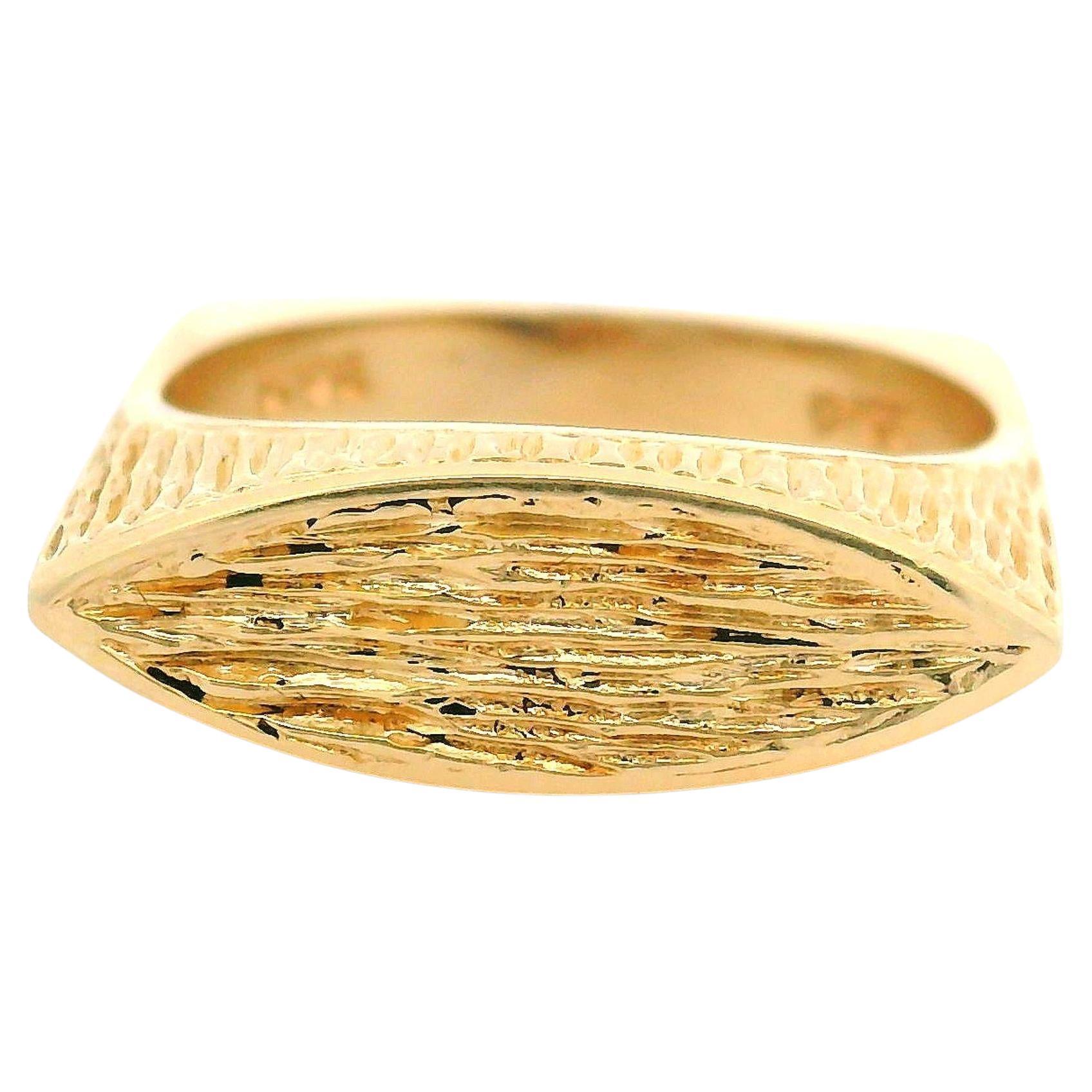Vintage 14k Yellow Gold Textured Marquise Squared Shank Band Ring For Sale