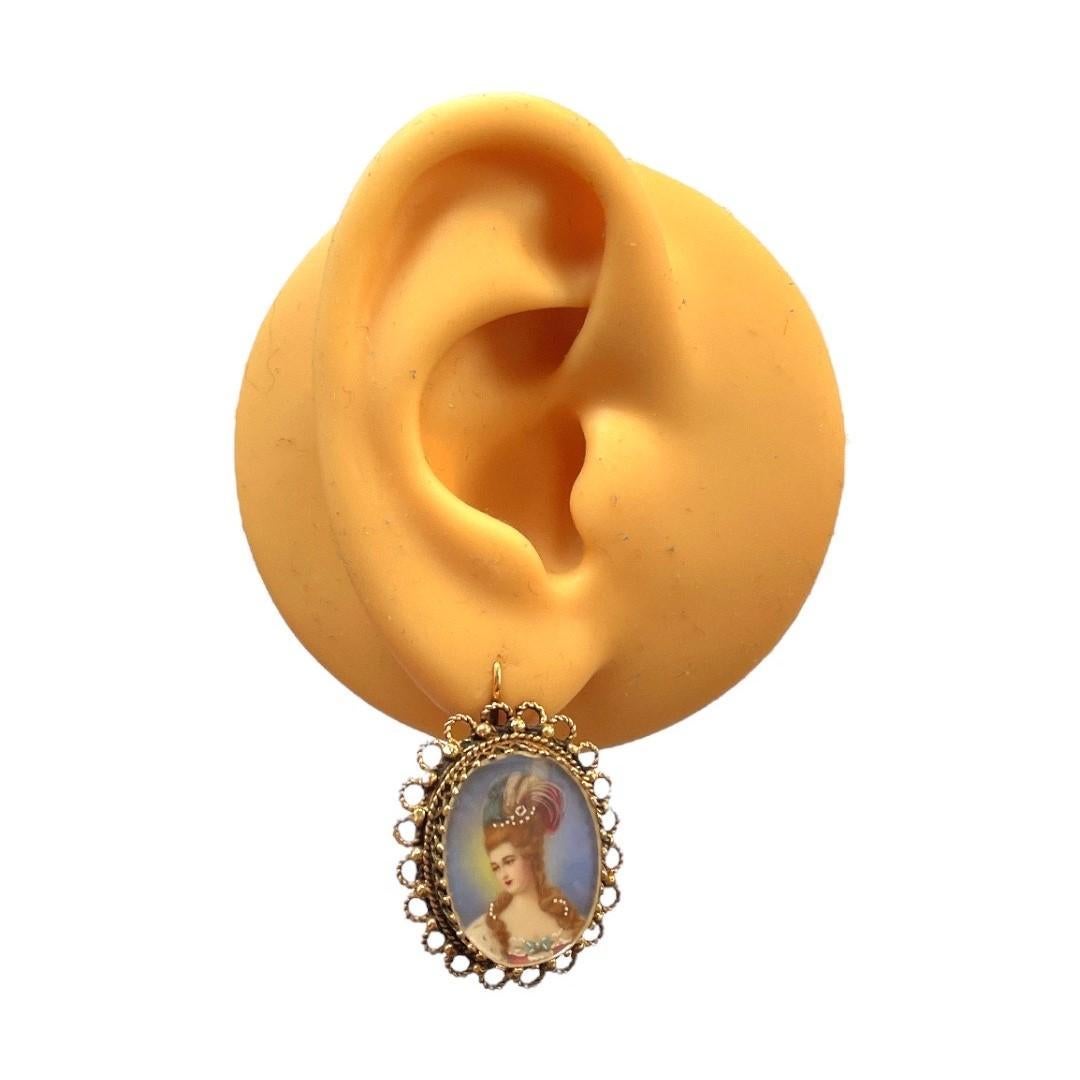 Late Victorian Vintage 14K Yellow Gold Victorian Lady Portrait Earrings For Sale