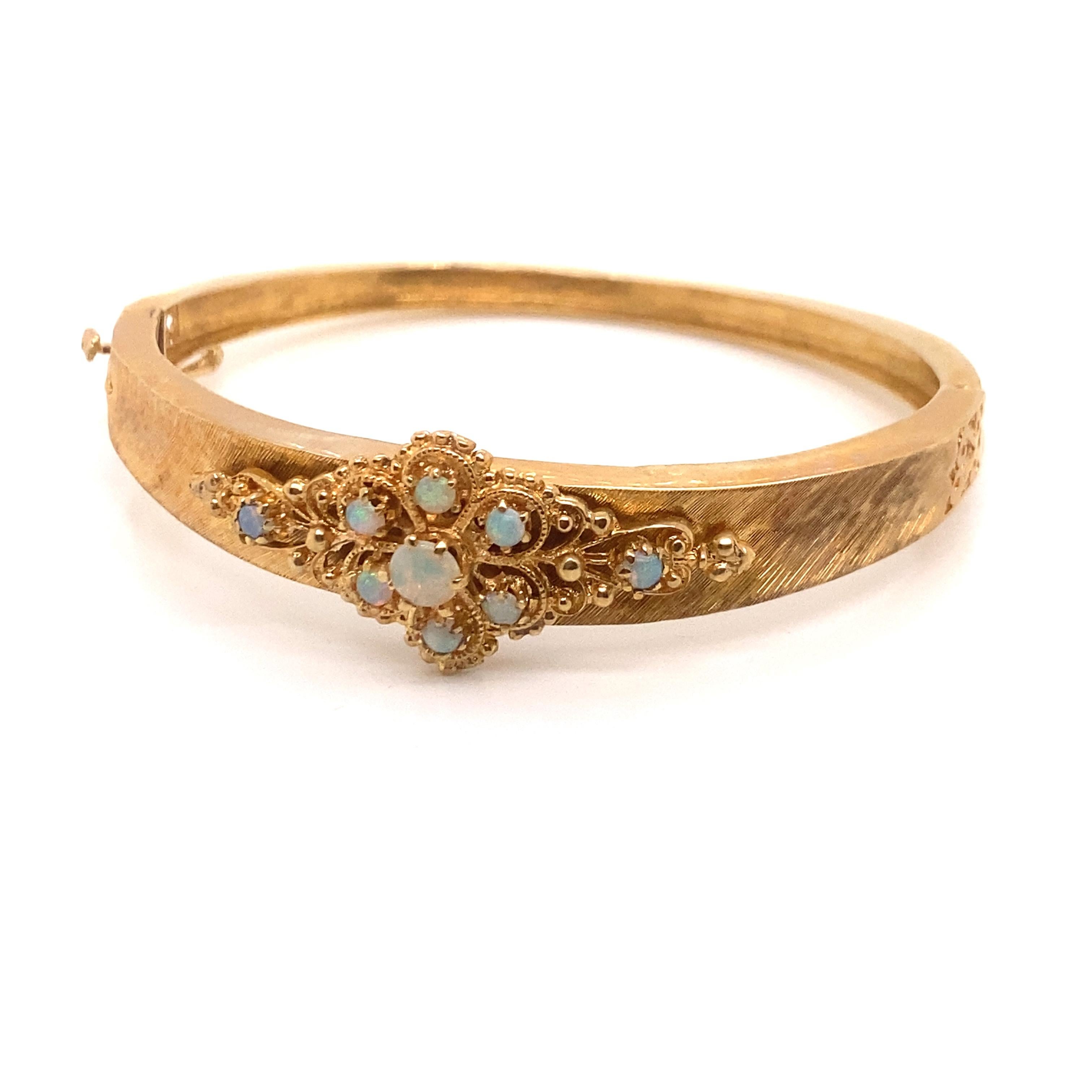 Round Cut Vintage 14K Yellow Gold Victorian Reproduction Opal Bangle Bracelet For Sale